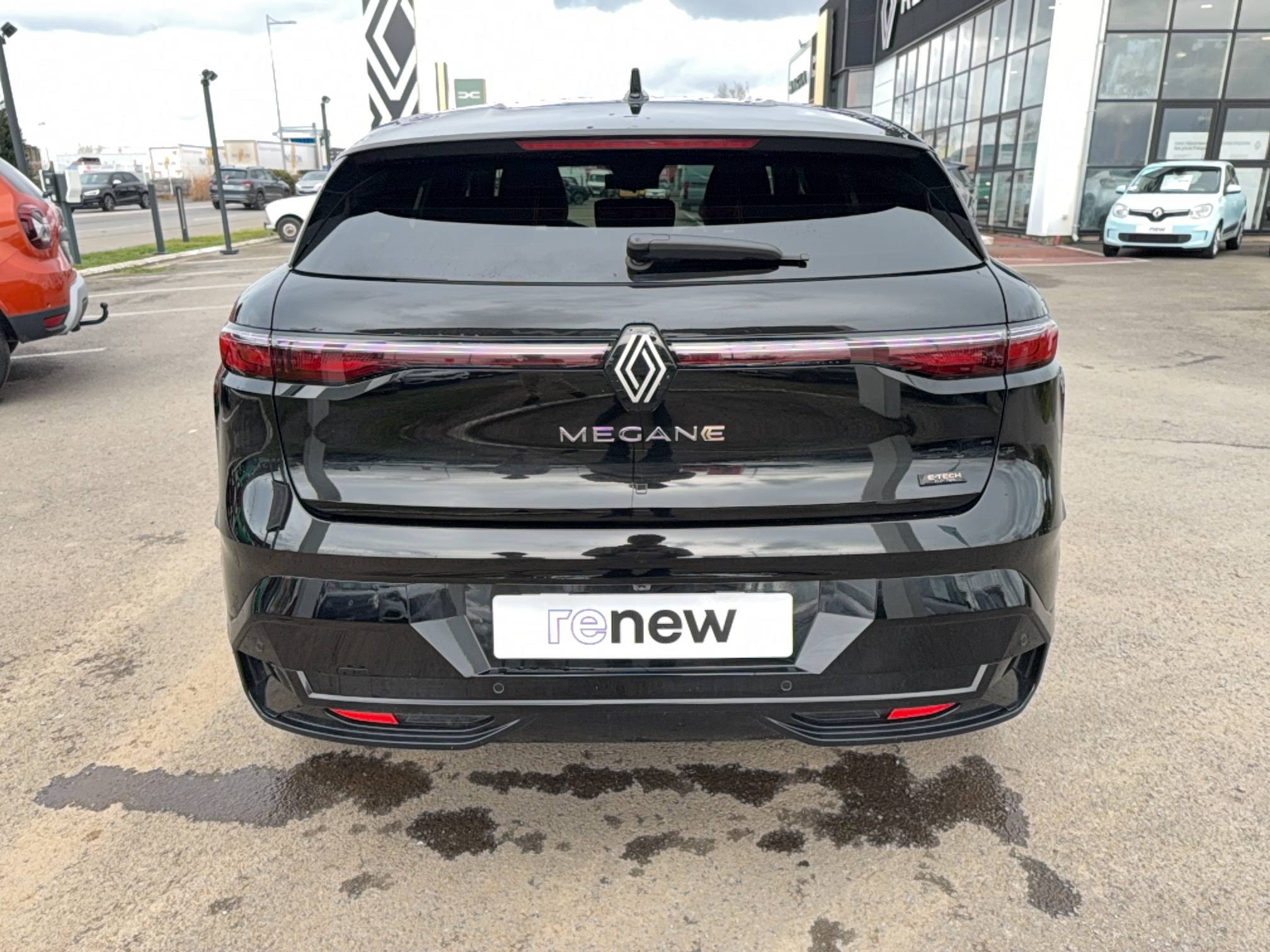 Vente en ligne Renault Megane E-Tech  220 ch autonomie confort GSR2 au prix de 40 280 €