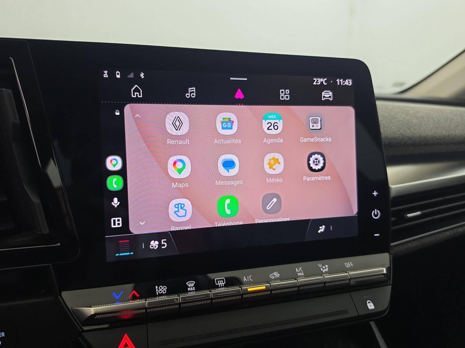Vente en ligne Renault Megane E-Tech  EV40 130ch standard charge au prix de 26 900 €