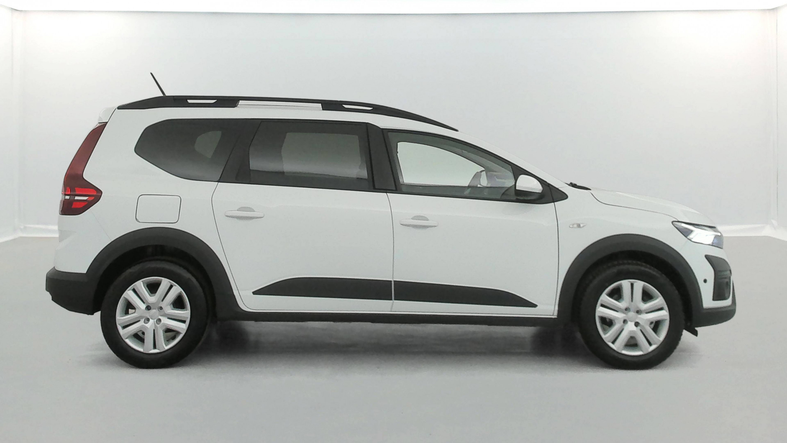 Vente en ligne Dacia Jogger  TCe 110 7 places Expression au prix de 18 790 €