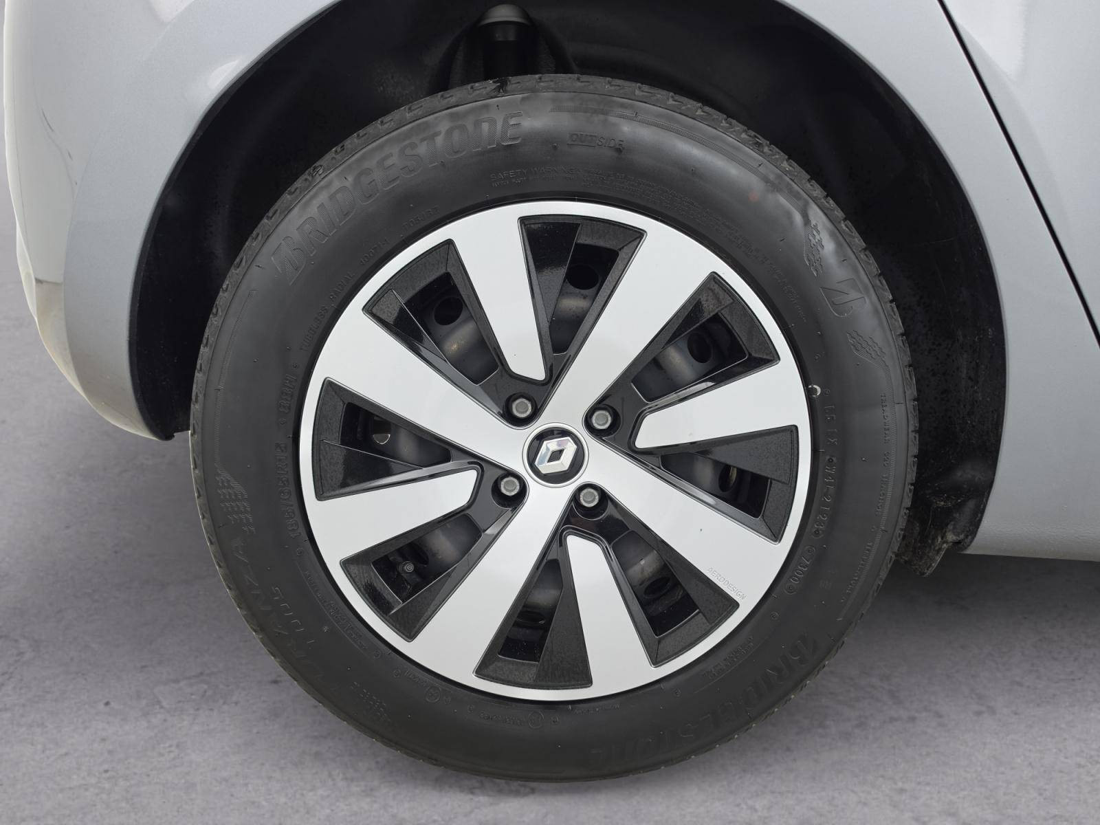 Vente en ligne Renault Clio 5 Clio TCe 90 au prix de 14 290 €