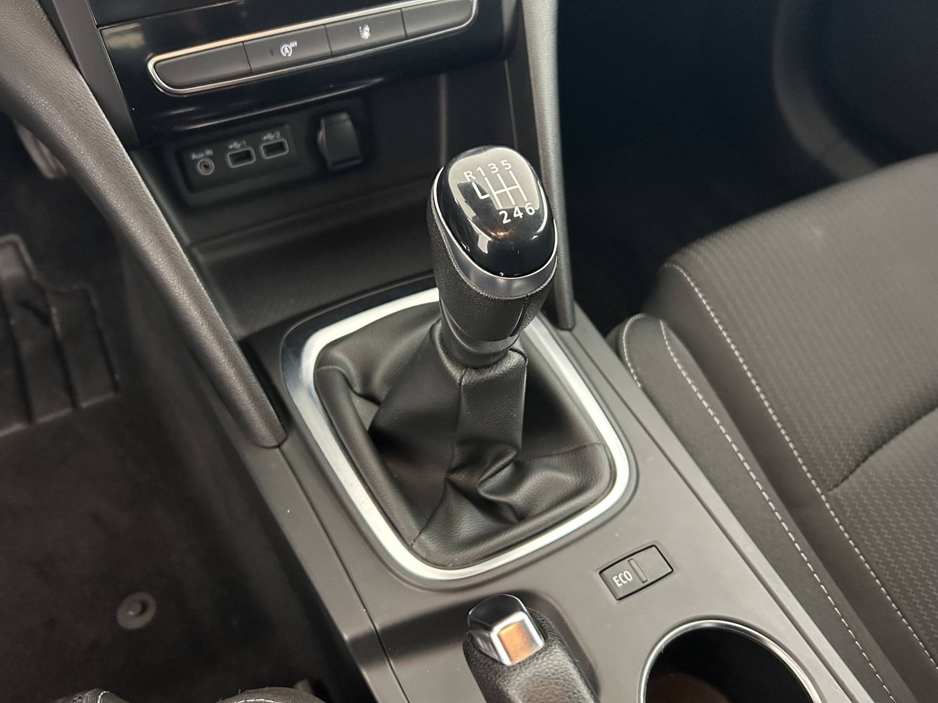 Vente en ligne Renault Megane 4 Mégane IV Berline Blue dCi 115 - 21B au prix de 14 890 €