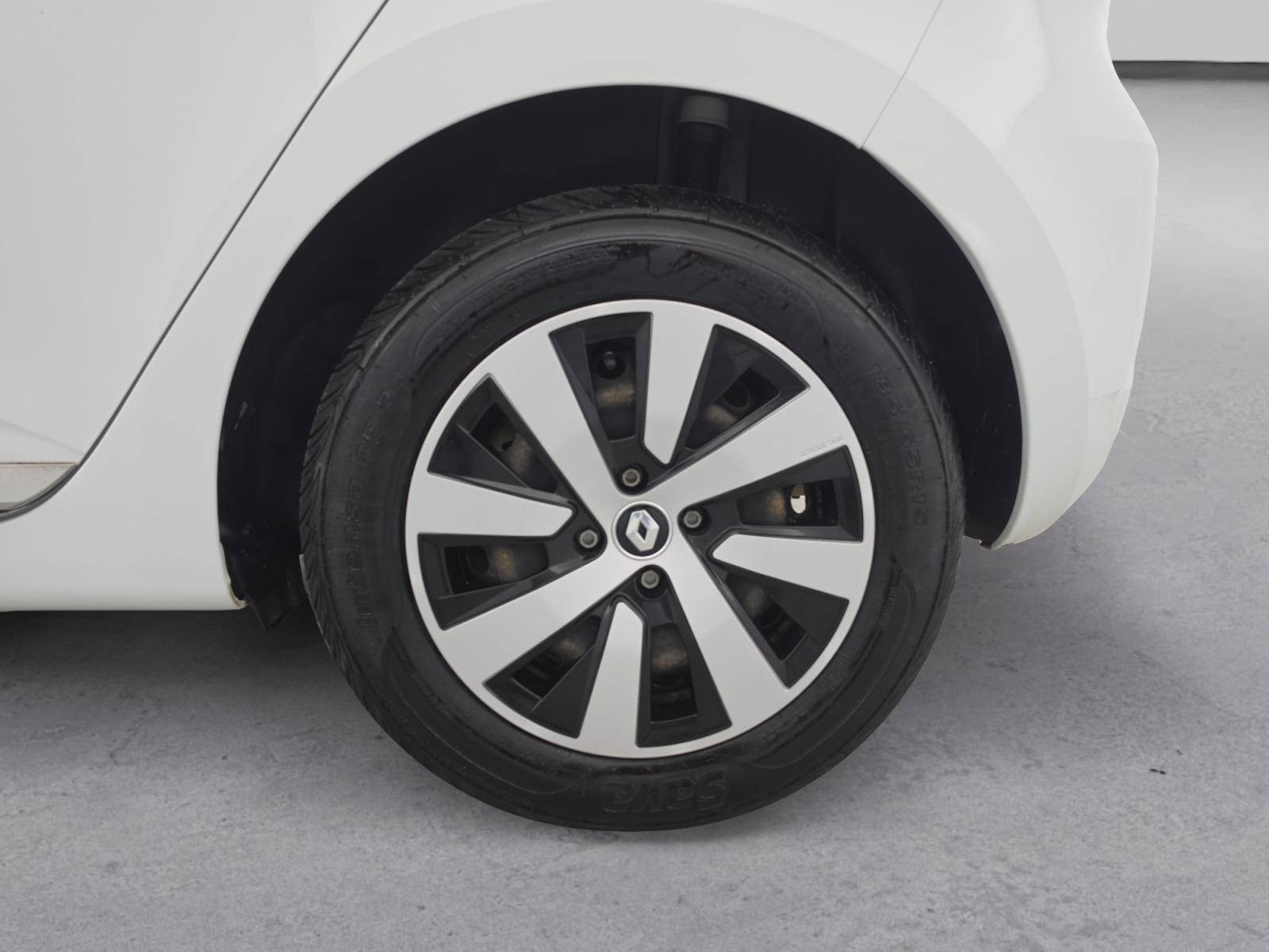 Vente en ligne Renault Clio 5 Clio TCe 90 au prix de 13 750 €