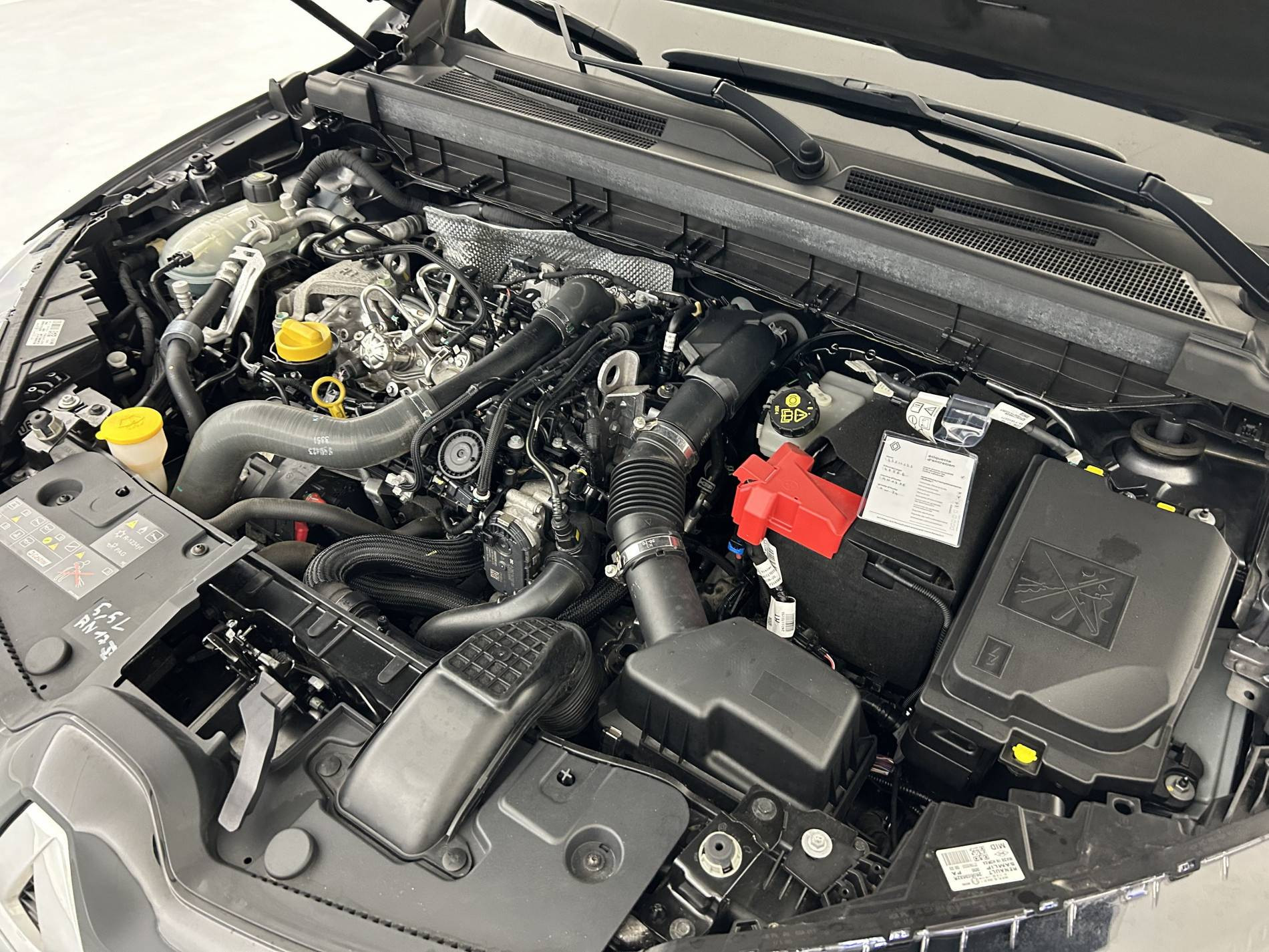 Vente en ligne Renault Arkana  mild hybrid 140 EDC FAP - 22 au prix de 17 490 €