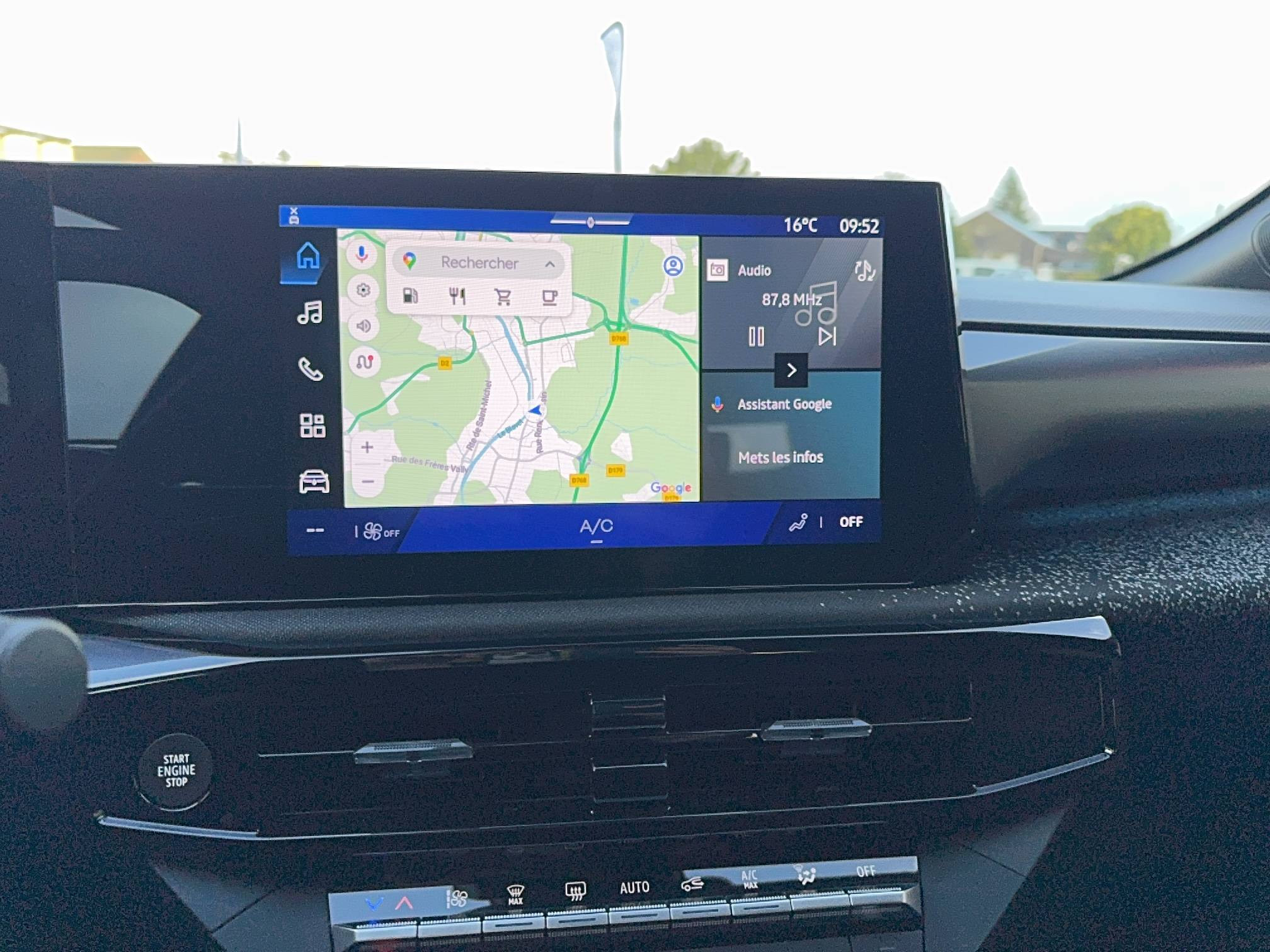 Renault Clio 6 Clio E-Tech full hybrid 160 ch occasion de 2026 en vente à Pontivy