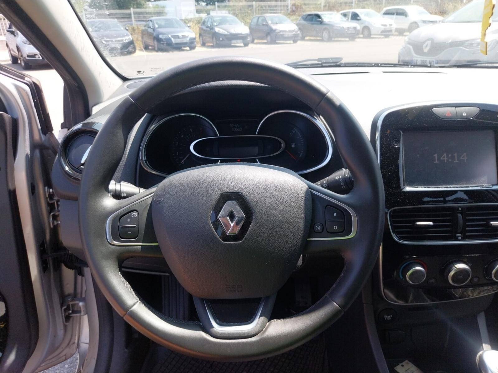 Vente en ligne Renault Clio 4 Clio dCi 75 Energy au prix de 10 490 €