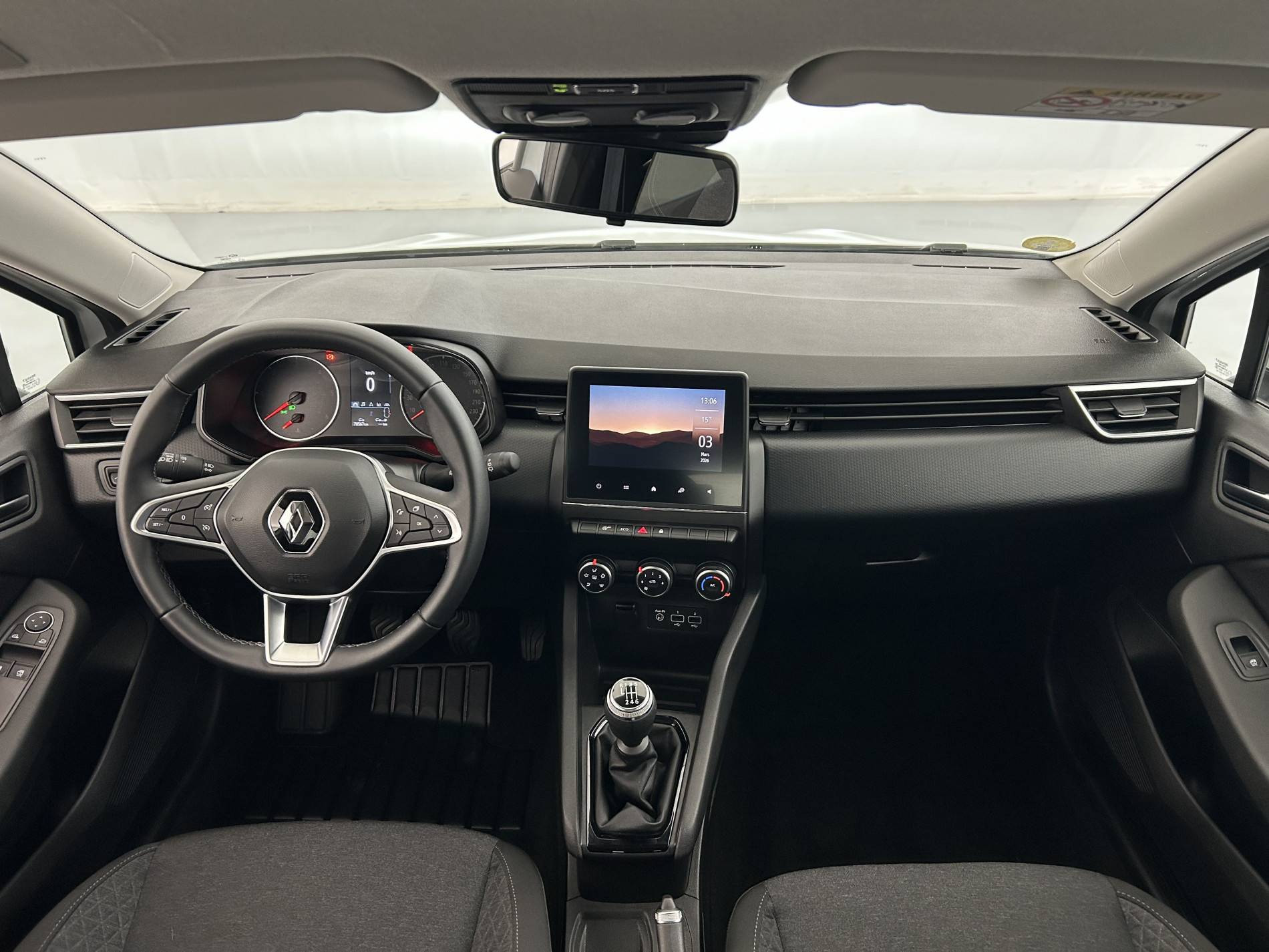 Vente en ligne Renault Clio 5 Clio Blue dCi 100 - 21N au prix de 13 890 €