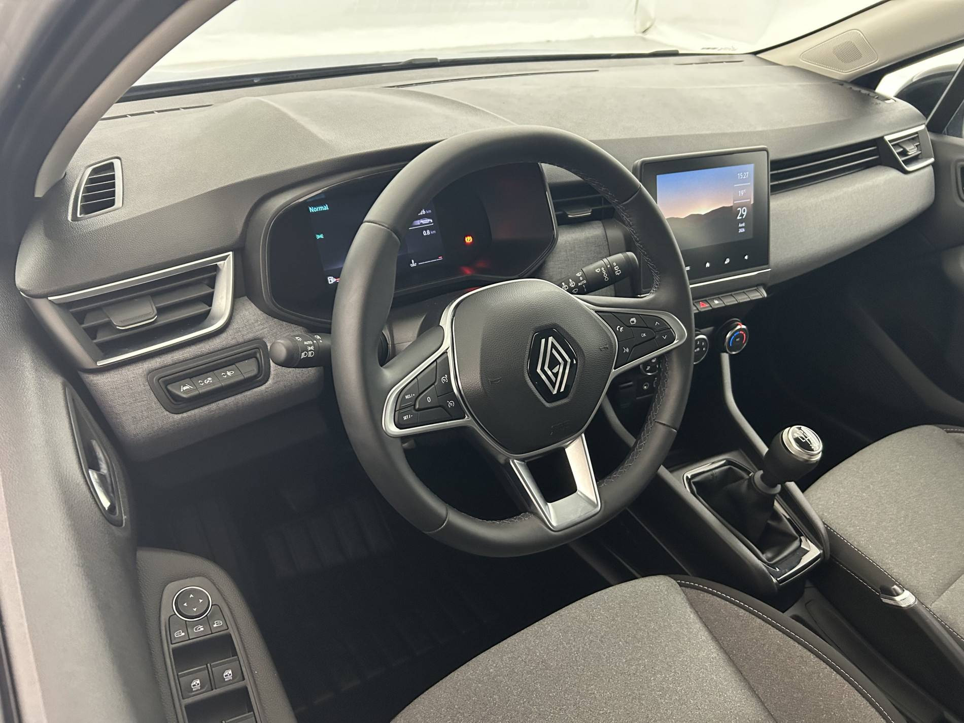 Vente en ligne Renault Clio 5 Clio TCe 90 au prix de 15 290 €
