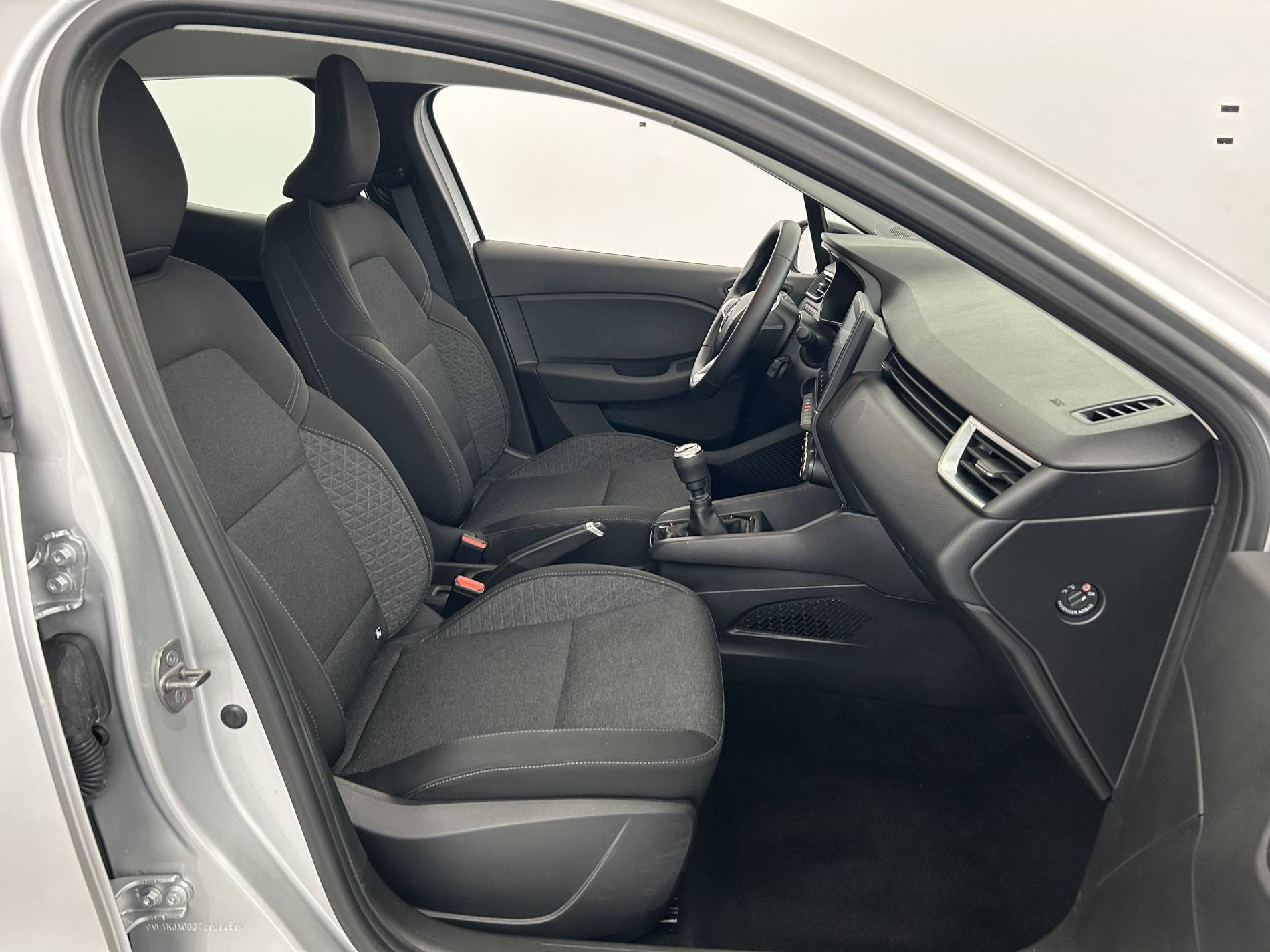 Vente en ligne Renault Clio 5 Clio TCe 90 au prix de 13 990 €