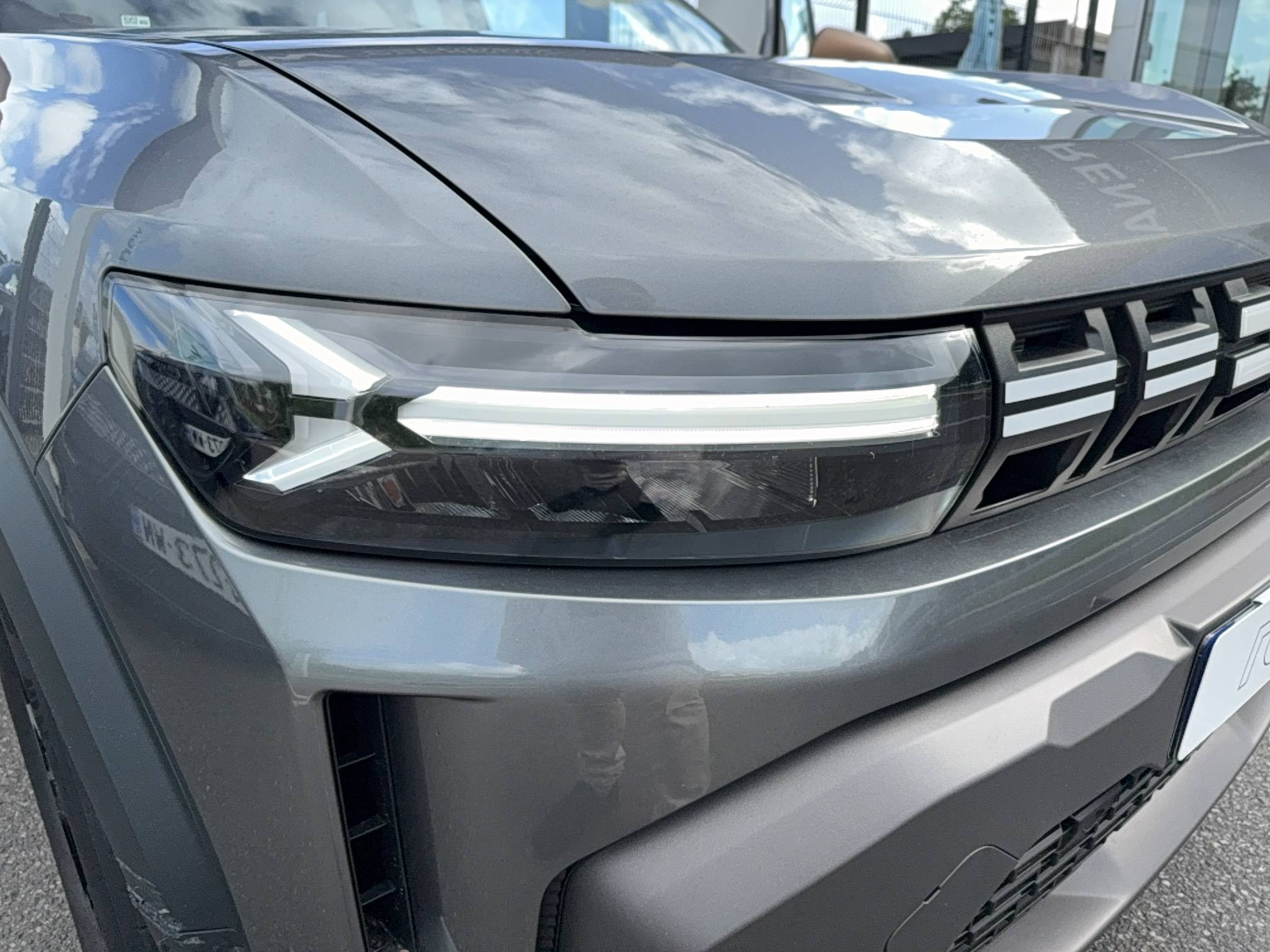 Vente en ligne Dacia Duster  Hybrid 140 au prix de 26 240 €