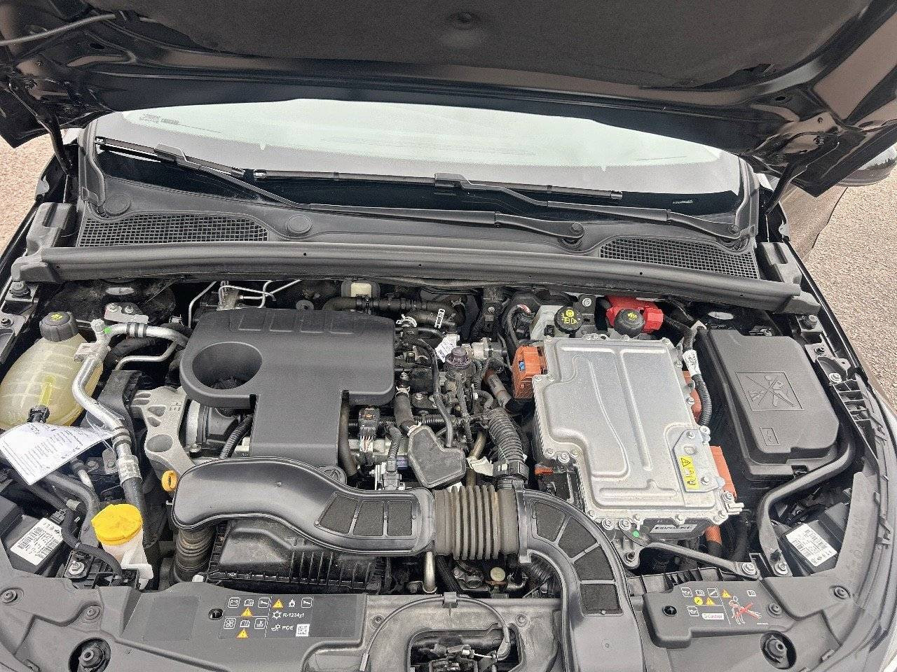 Vente en ligne Renault Clio 5 Clio E-Tech 140 - 21N au prix de 14 990 €