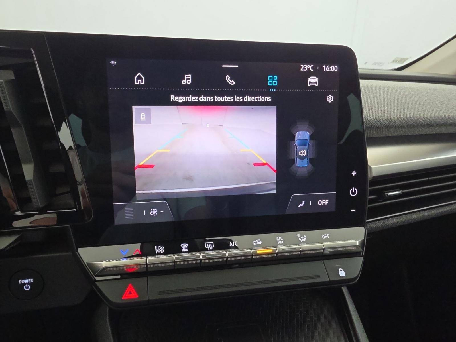 Vente en ligne Renault Megane E-Tech  EV40 130ch standard charge au prix de 21 500 €