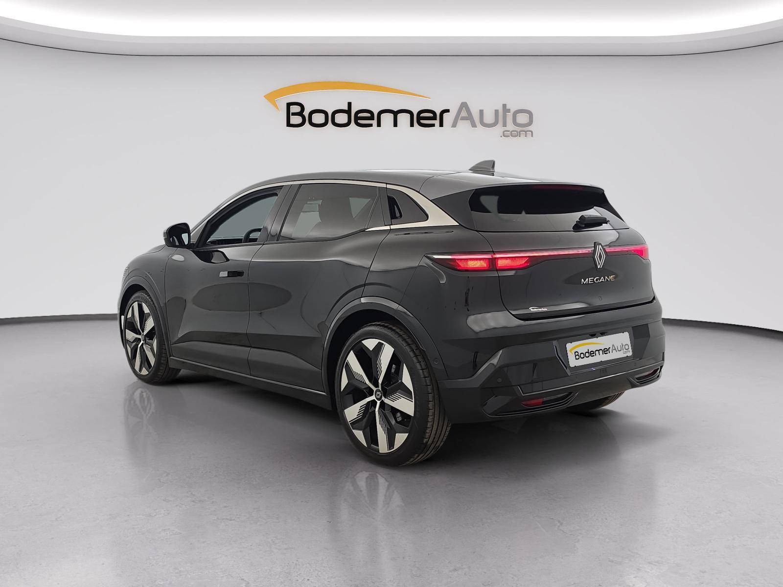 Vente en ligne Renault Megane E-Tech  EV60 220 ch super charge au prix de 25 990 €