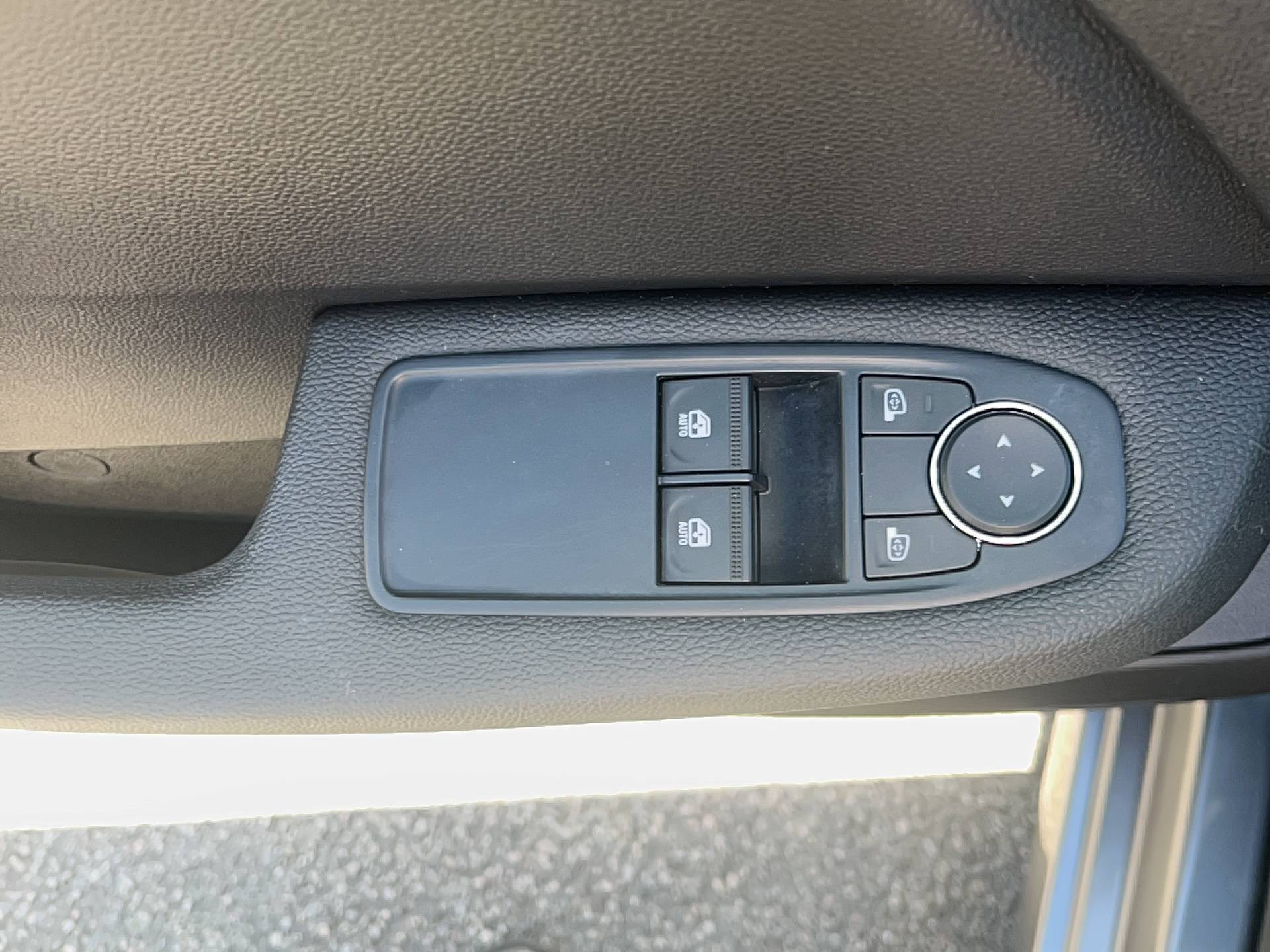 Vente en ligne Renault Clio 5 Clio TCe 90 au prix de 13 990 €