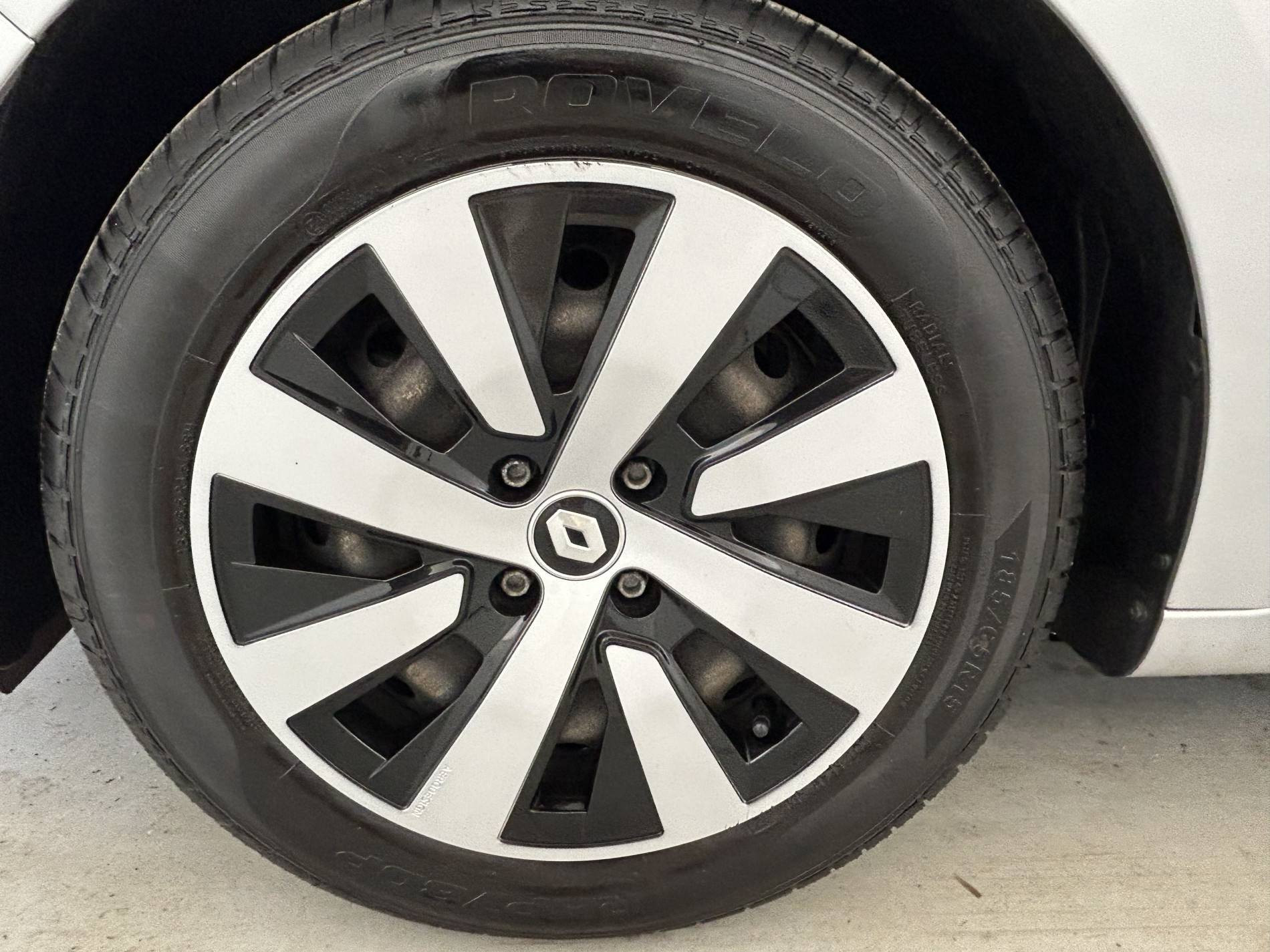 Vente en ligne Renault Clio 5 Clio TCe 90 au prix de 13 990 €