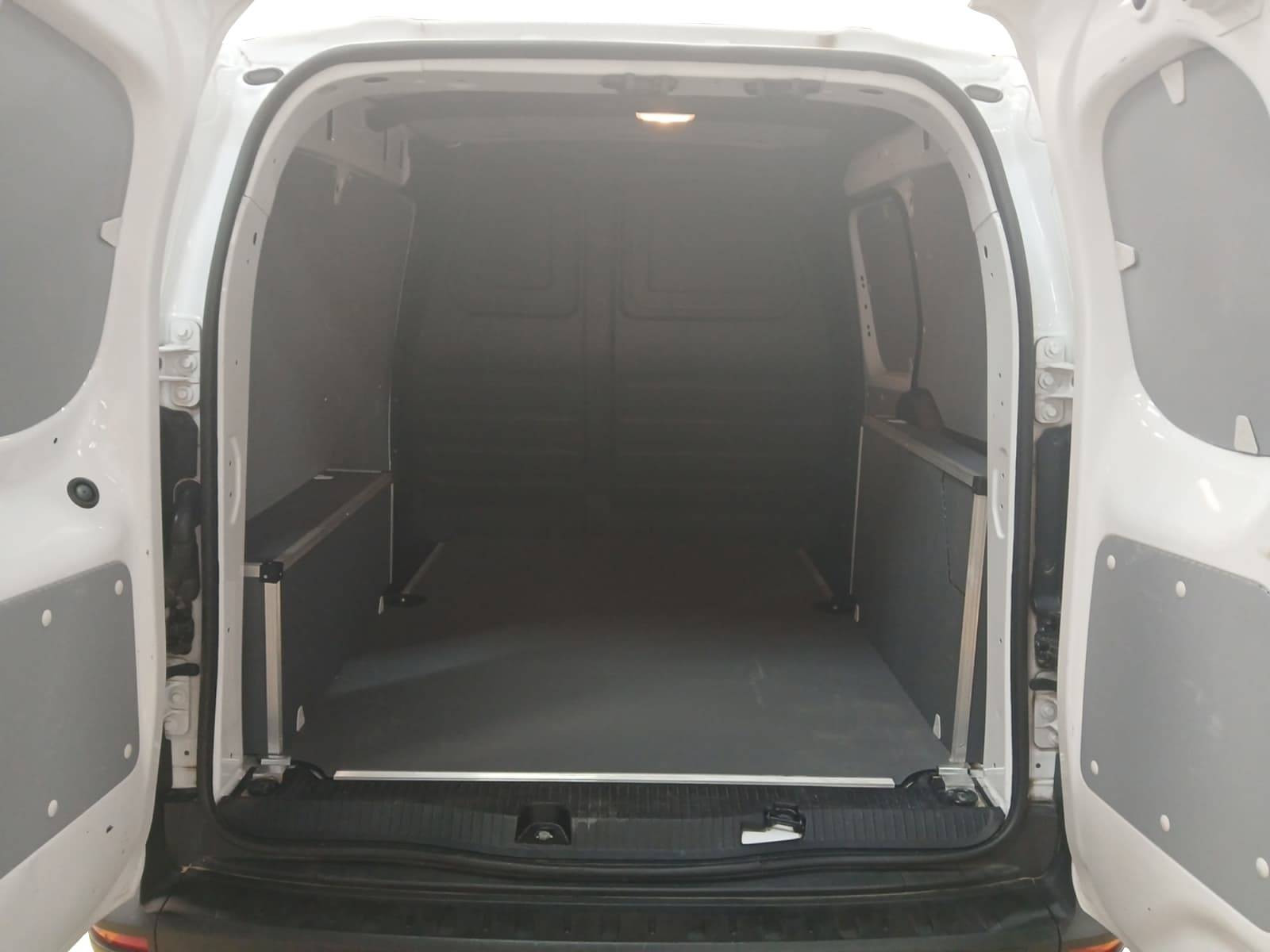 Vente en ligne Renault Kangoo Van  BLUE DCI 95 au prix de 14 490 €