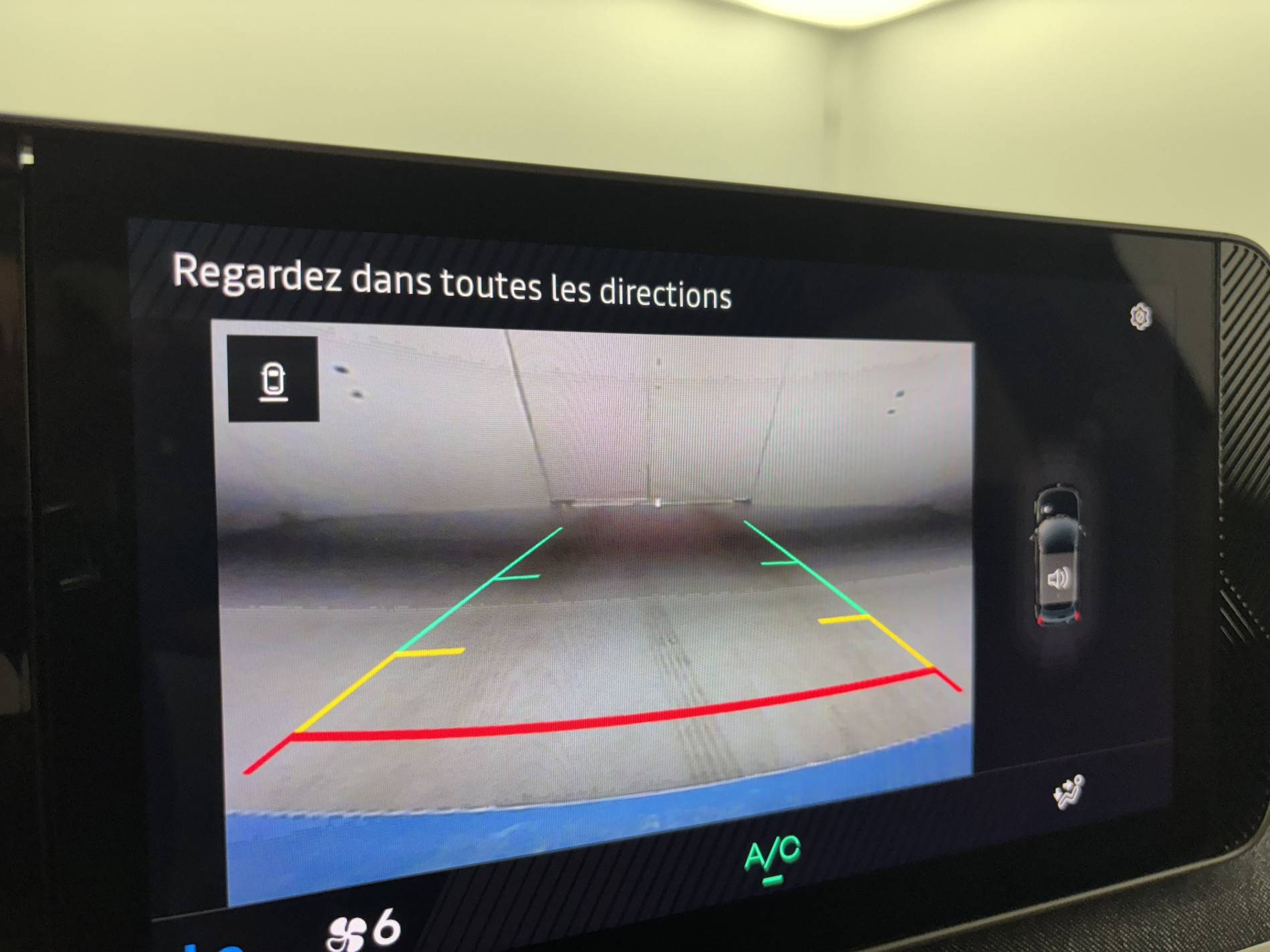 Vente en ligne Renault R5 E-Tech  120 ch autonomie urbaine au prix de 25 200 €