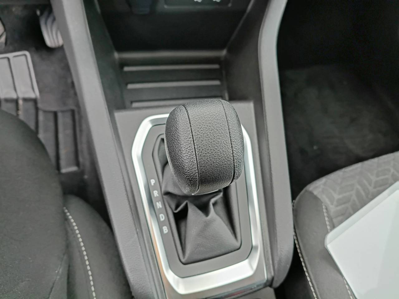 Vente en ligne Renault Clio 5 Clio E-Tech full hybrid 145 au prix de 16 490 €