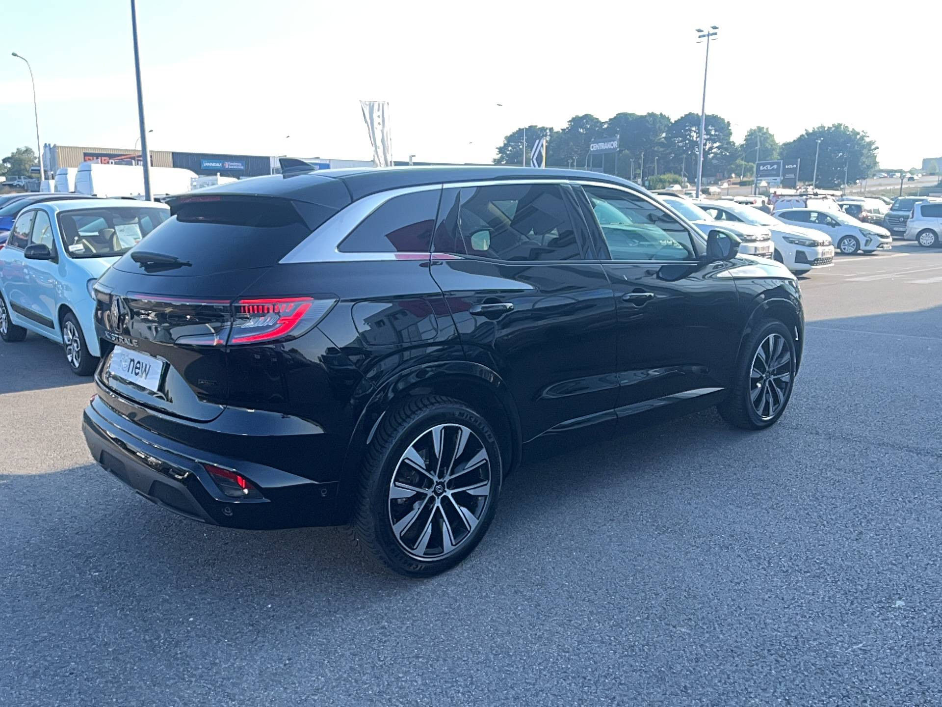Vente en ligne Renault Austral  E-Tech hybrid 200 au prix de 20 990 €