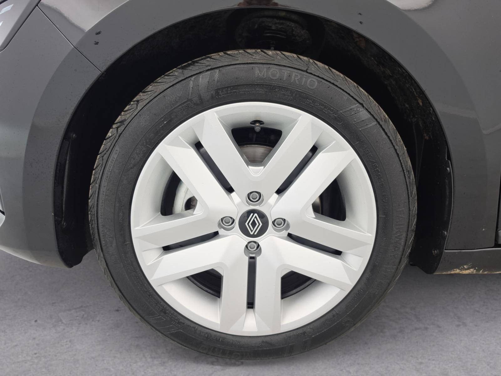 Vente en ligne Renault Clio 5 Clio E-Tech full hybrid 145 ch GSR2 au prix de 19 990 €