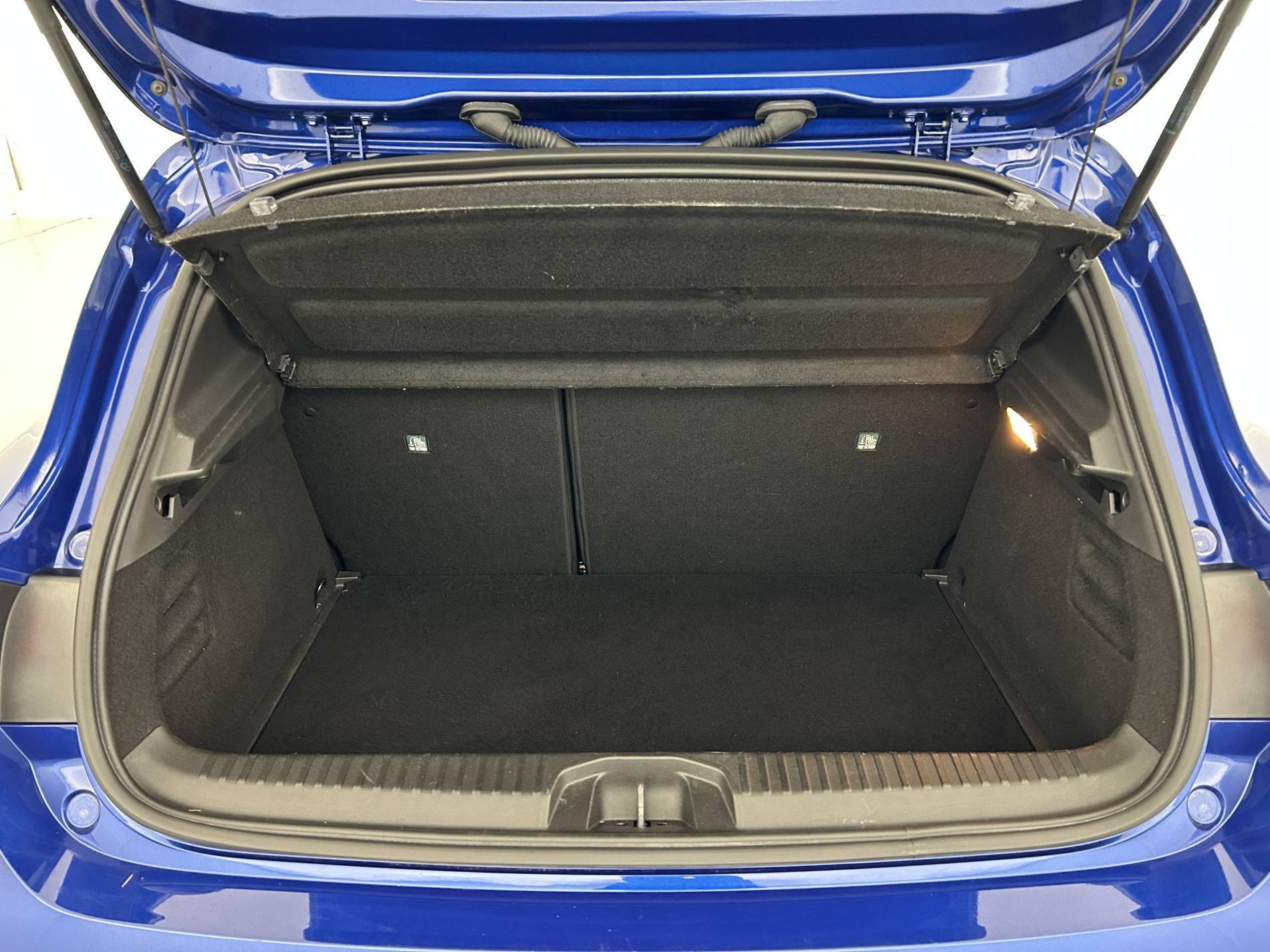 Vente en ligne Renault Clio 5 Clio TCe 90 au prix de 15 890 €