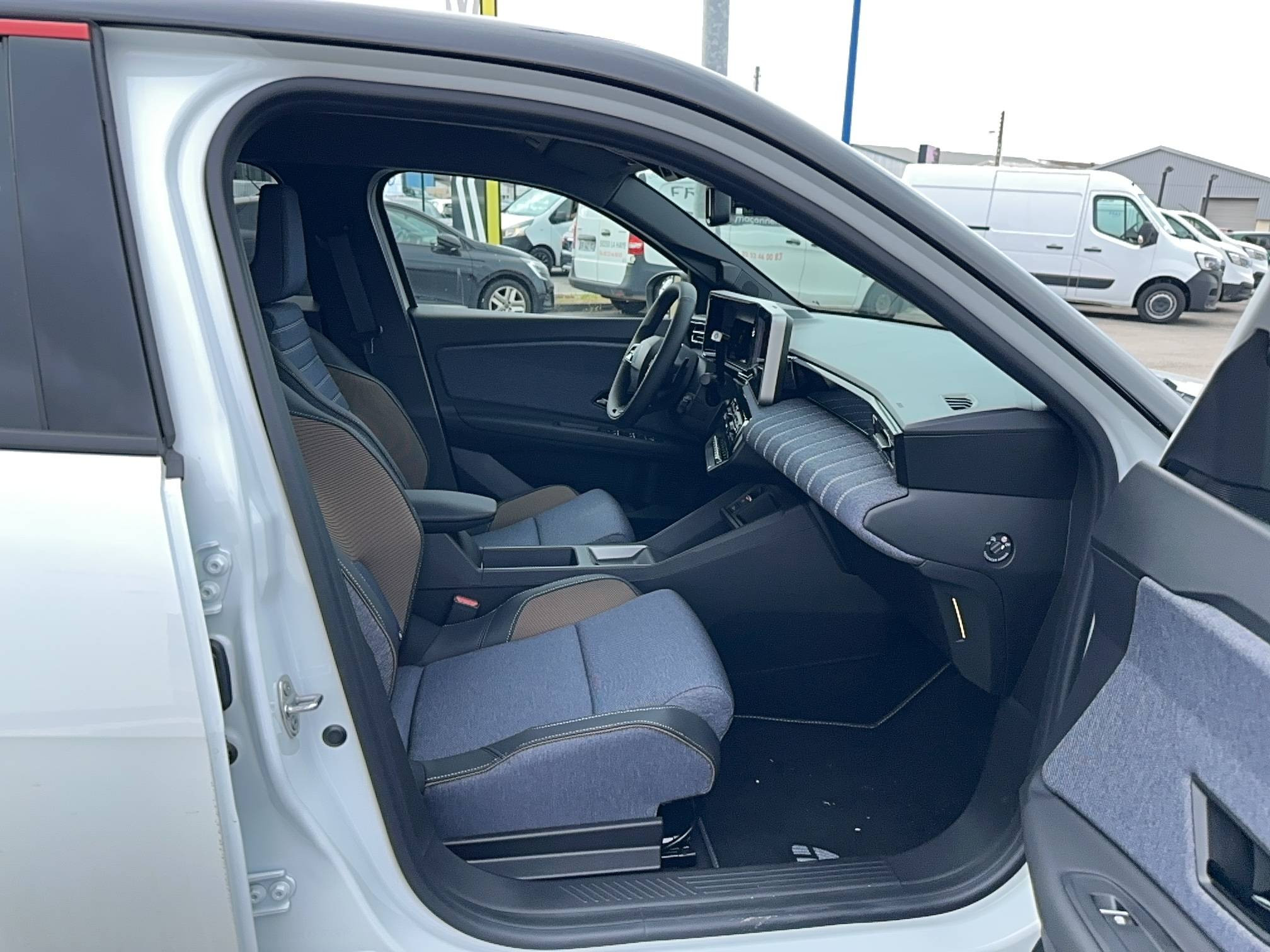 Vente en ligne Renault R5 E-Tech  150 ch autonomie confort au prix de 32 900 €