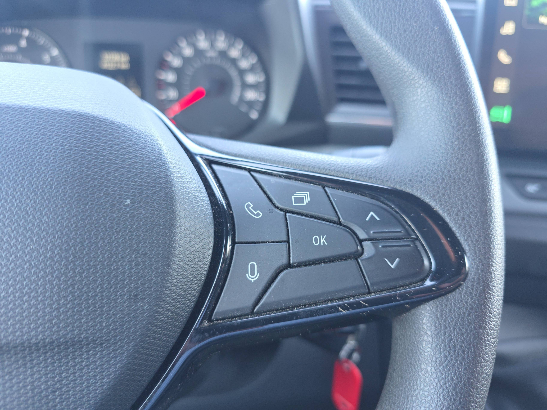 Vente en ligne Renault Master Fourgon MASTER FG BLUE DCI 130 L2H2 3T5 TR au prix de 29 990 €