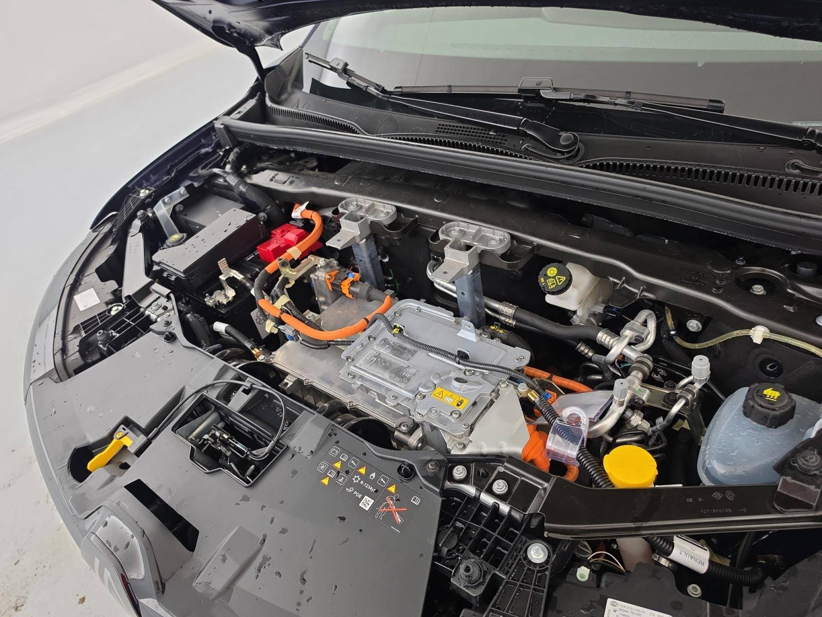 Vente en ligne Renault Megane E-Tech  EV60 220 ch super charge au prix de 23 990 €