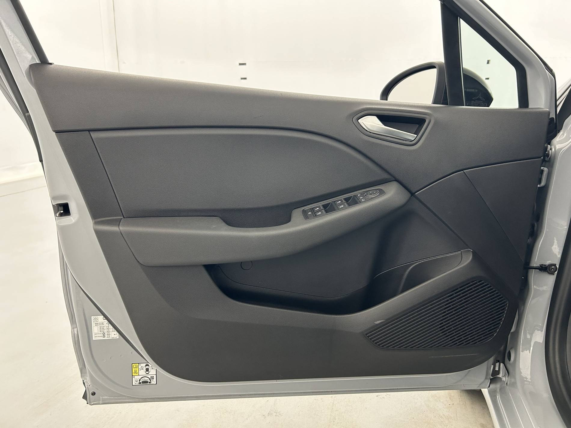 Vente en ligne Renault Clio 5 Clio TCe 90 au prix de 15 990 €