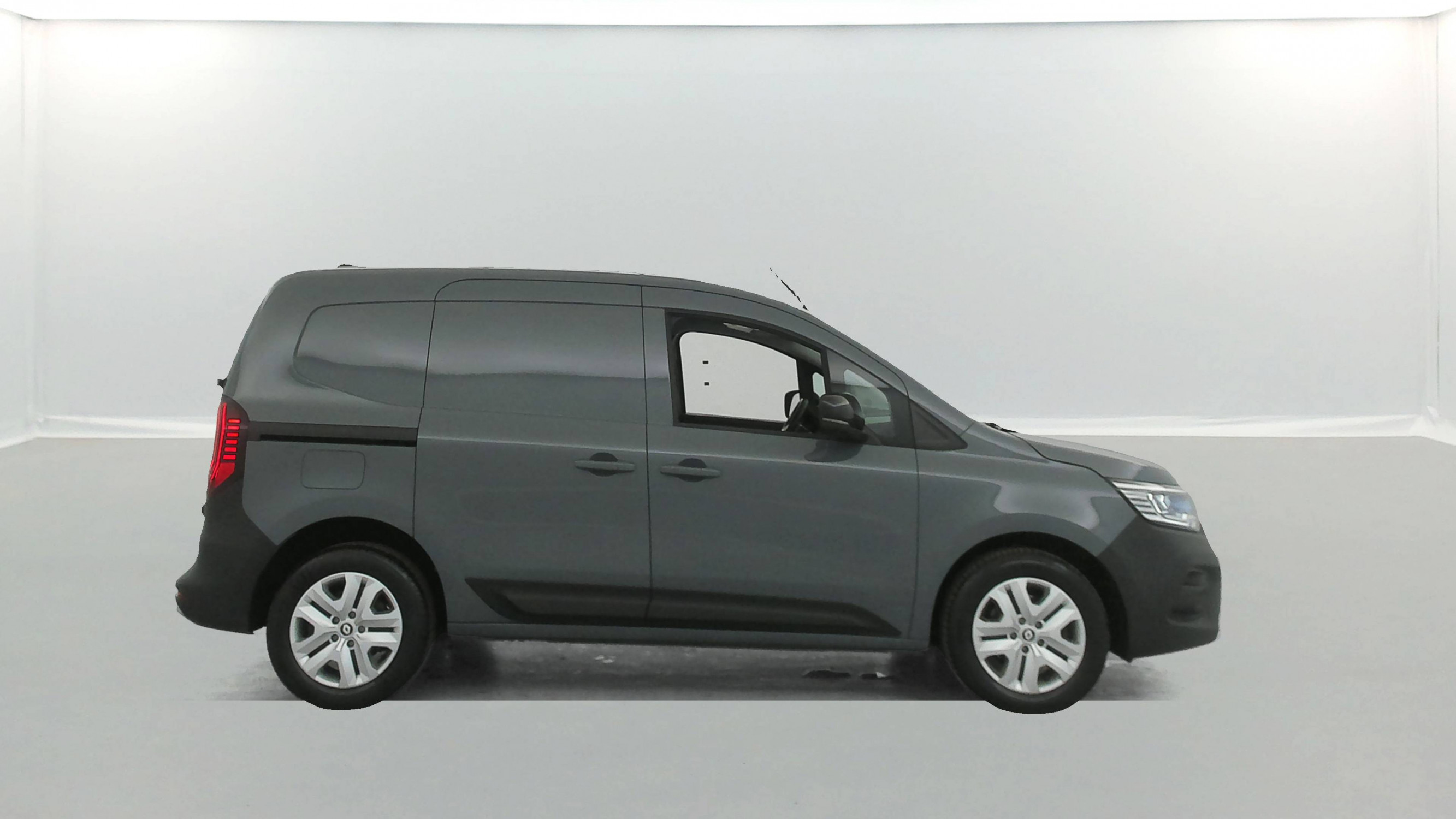 Vente en ligne Renault Kangoo Van  BLUE DCI 115 EDC au prix de 19 990 €