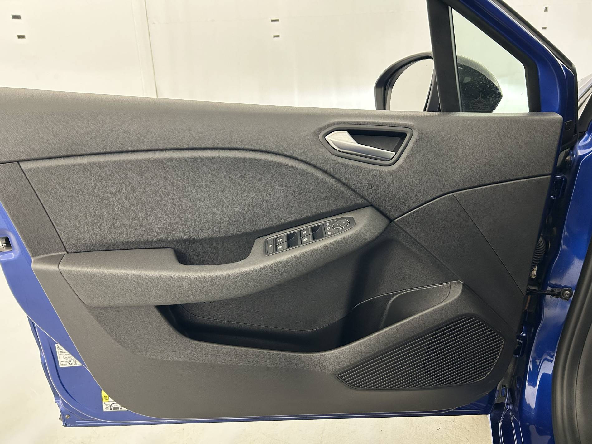 Vente en ligne Renault Clio 5 Clio dCi 100 au prix de 15 490 €