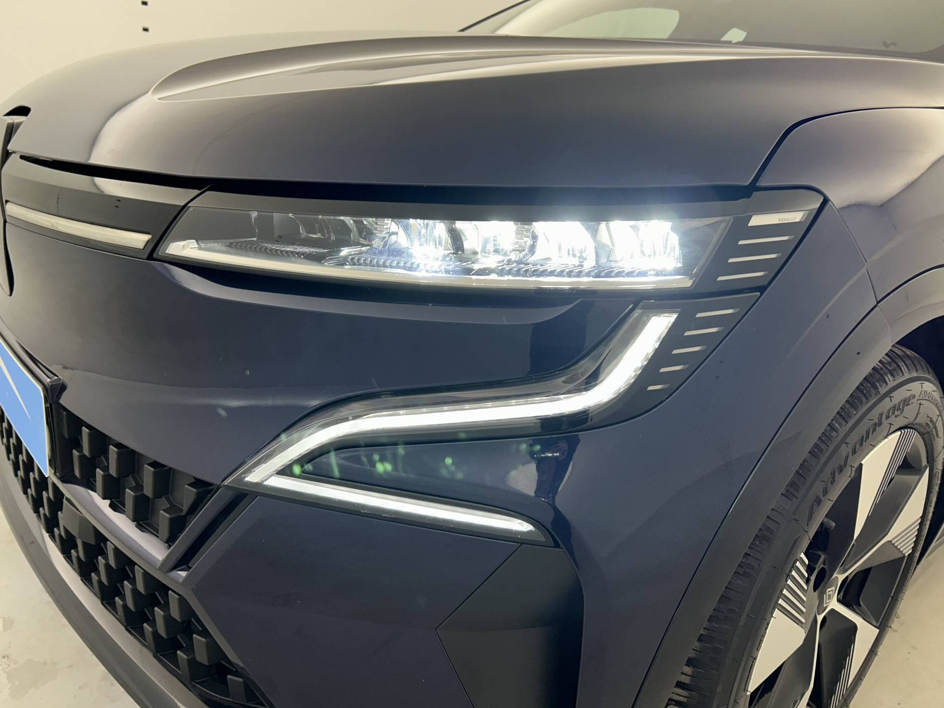 Vente en ligne Renault Megane E-Tech  EV60 220 ch super charge au prix de 20 490 €