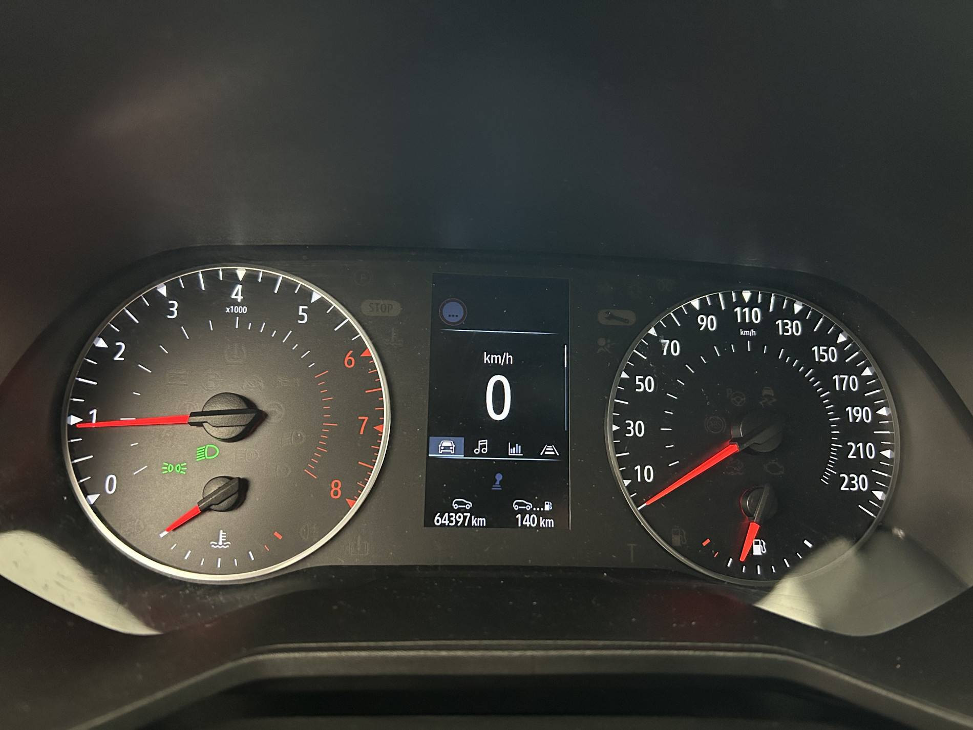 Vente en ligne Renault Clio 5 Clio TCe 90 - 21N au prix de 13 790 €