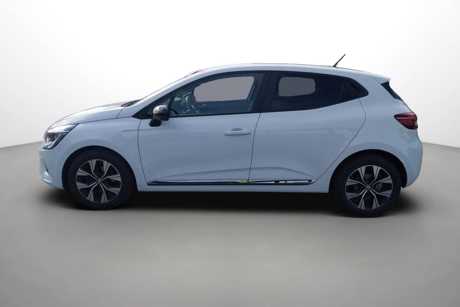 Vente en ligne Renault Clio 5 Clio TCe 90 au prix de 15 290 €