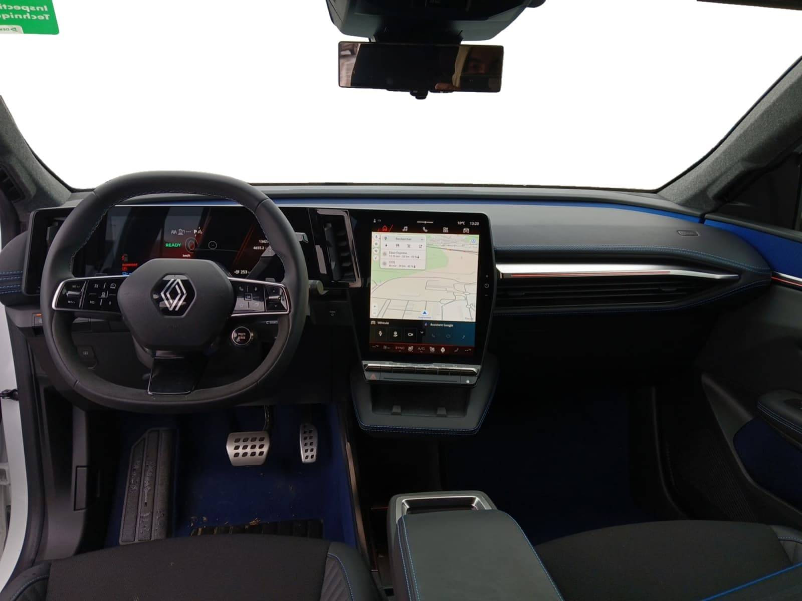 Vente en ligne Renault Scenic E-Tech  220 ch grande autonomie au prix de 38 990 €