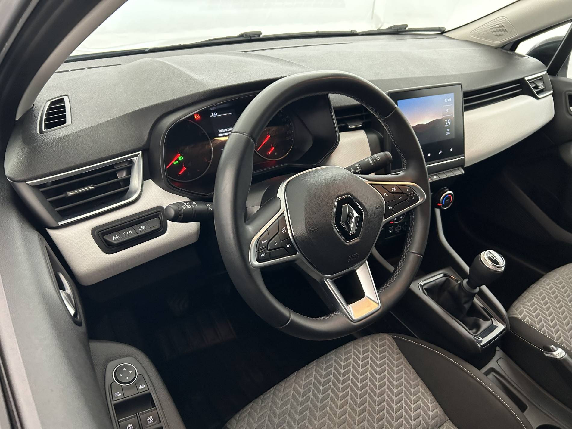 Vente en ligne Renault Clio 5 Clio TCe 90 au prix de 14 490 €
