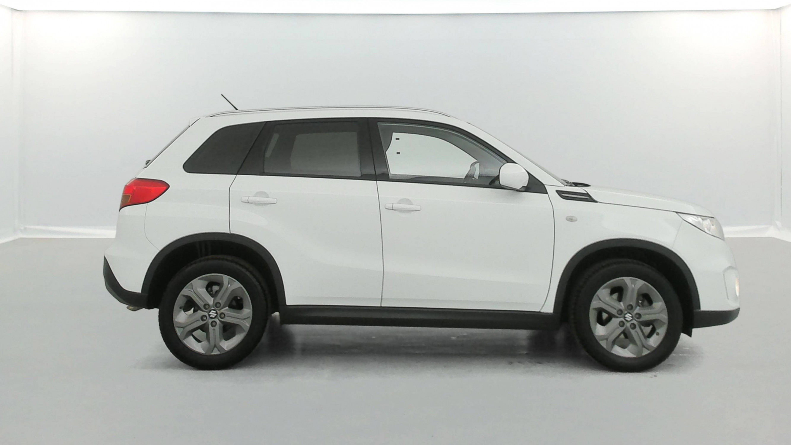 Vente en ligne Suzuki Vitara  1.6 VVT au prix de 14 590 €