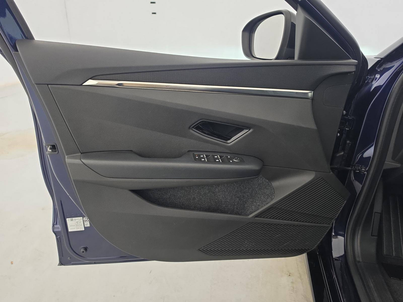 Vente en ligne Renault Megane E-Tech  EV60 220 ch super charge au prix de 22 990 €