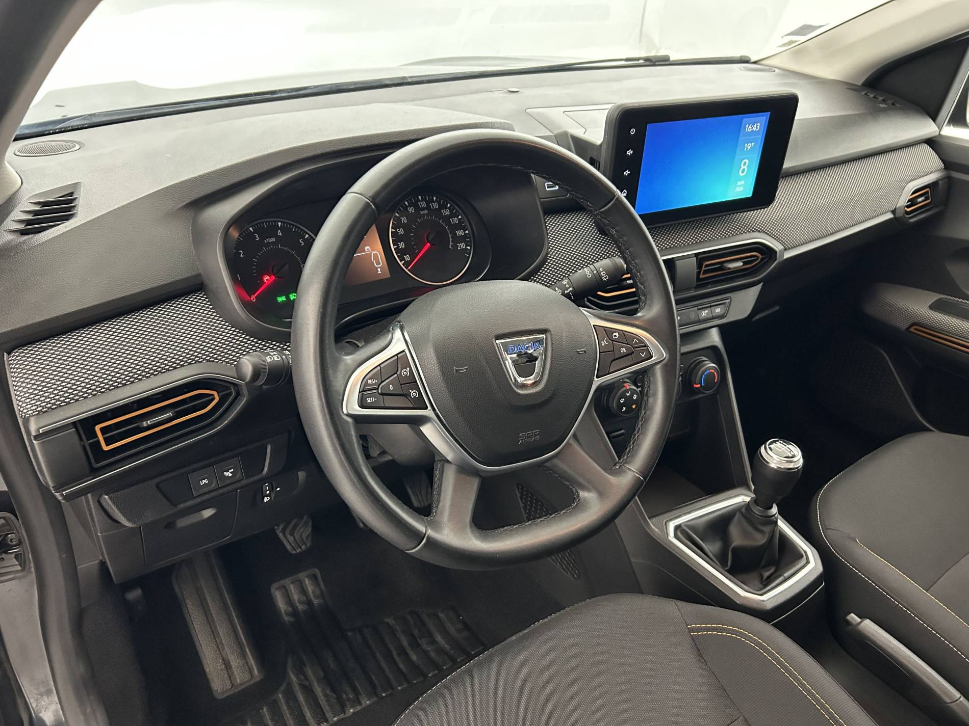 Vente en ligne Dacia Sandero  ECO-G 100 - 22 au prix de 11 390 €