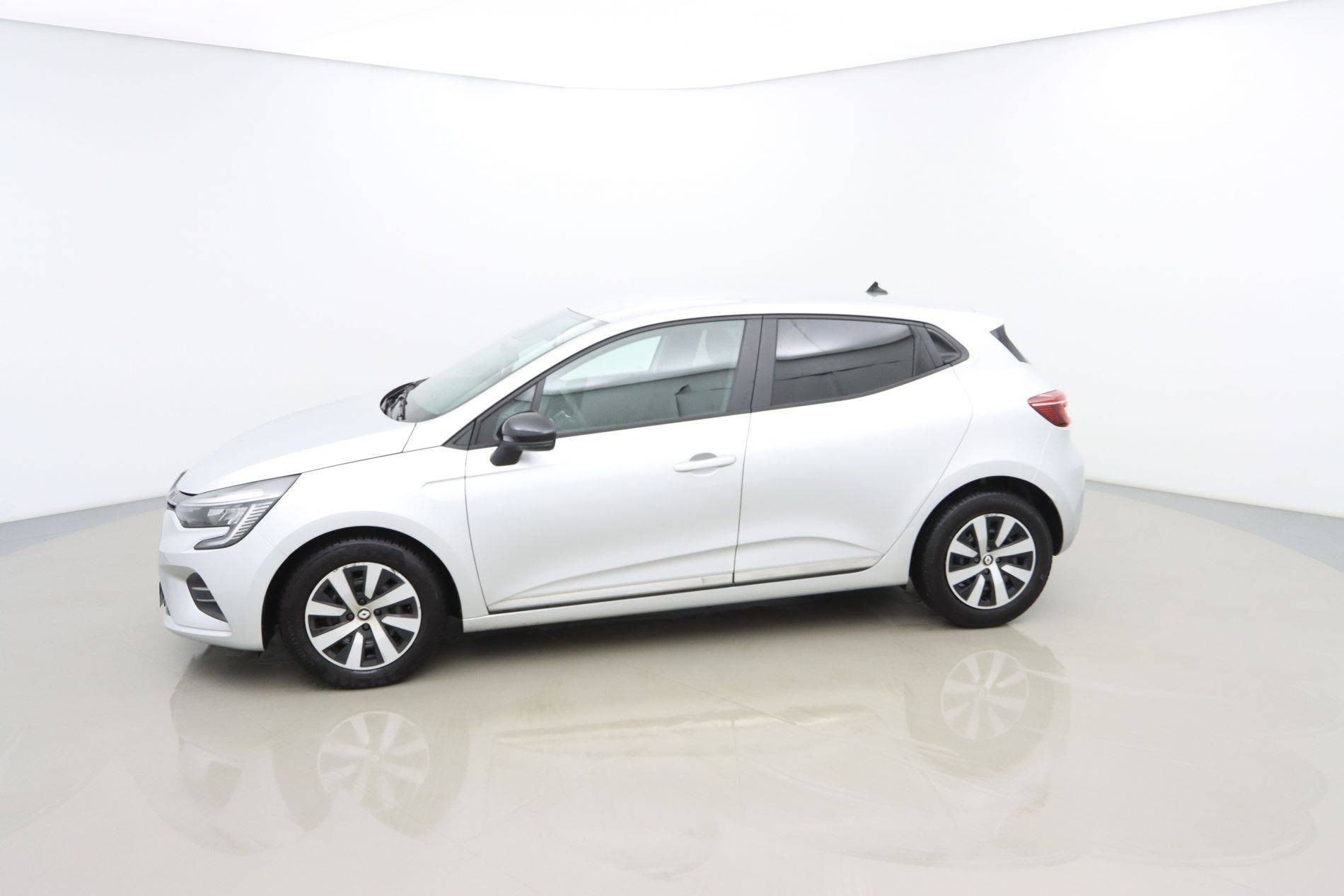 Vente en ligne Renault Clio 5 Clio TCe 90 au prix de 13 690 €