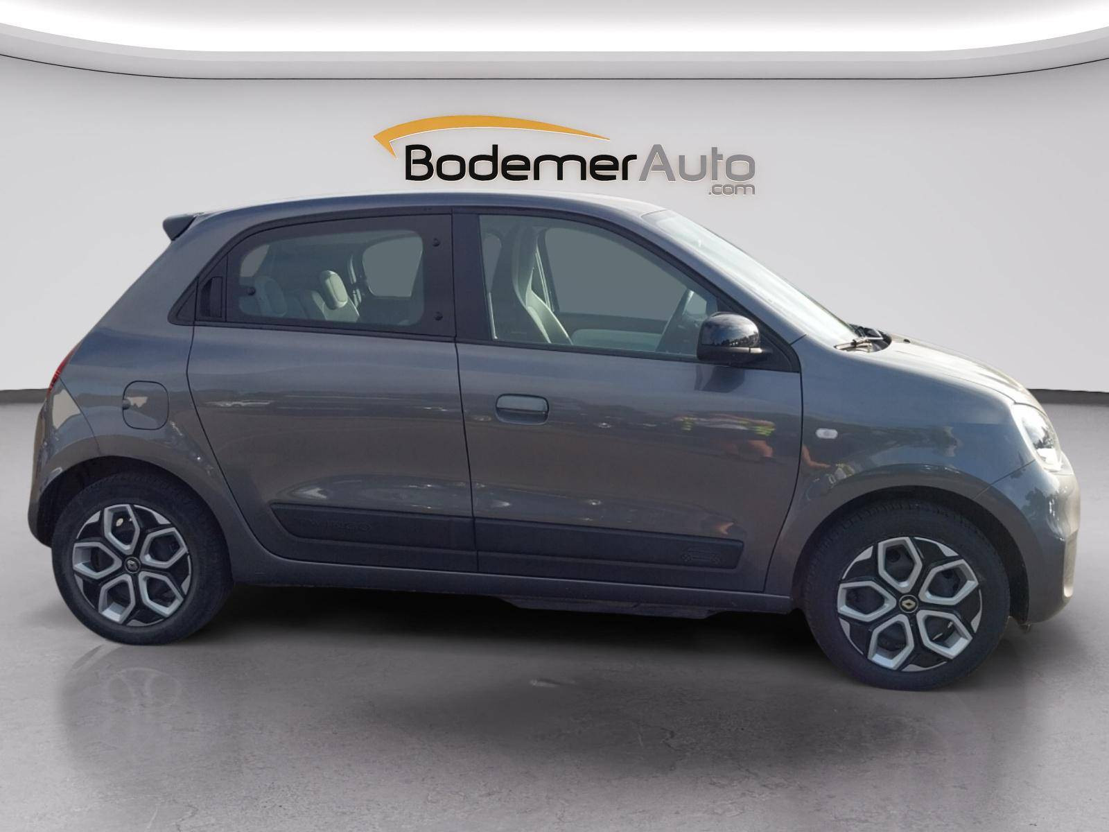 Vente en ligne Renault Twingo Electrique Twingo III E-Tech au prix de 12 990 €