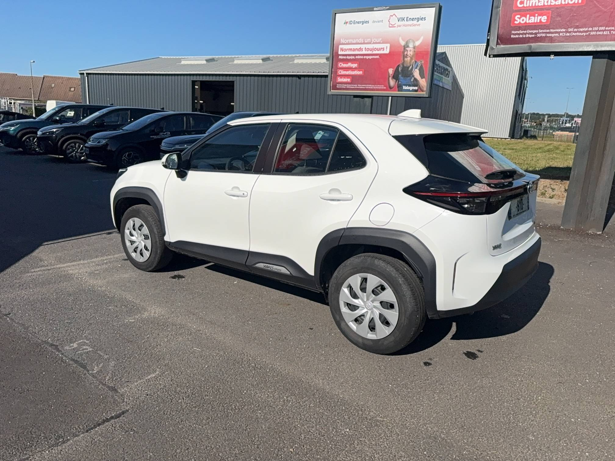 Vente en ligne Toyota Yaris YARIS HYBRIDE AFFAIRES 116H au prix de 18 990 €
