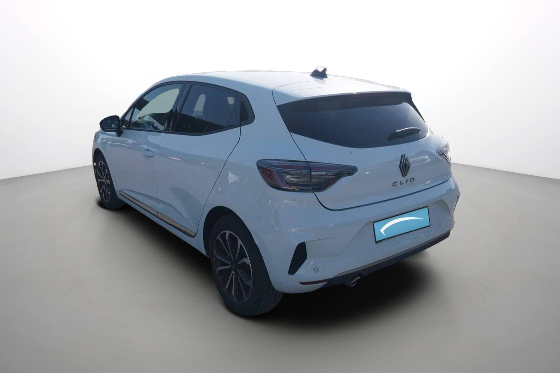 Vente en ligne Renault Clio 5 Clio TCe 90 au prix de 15 990 €