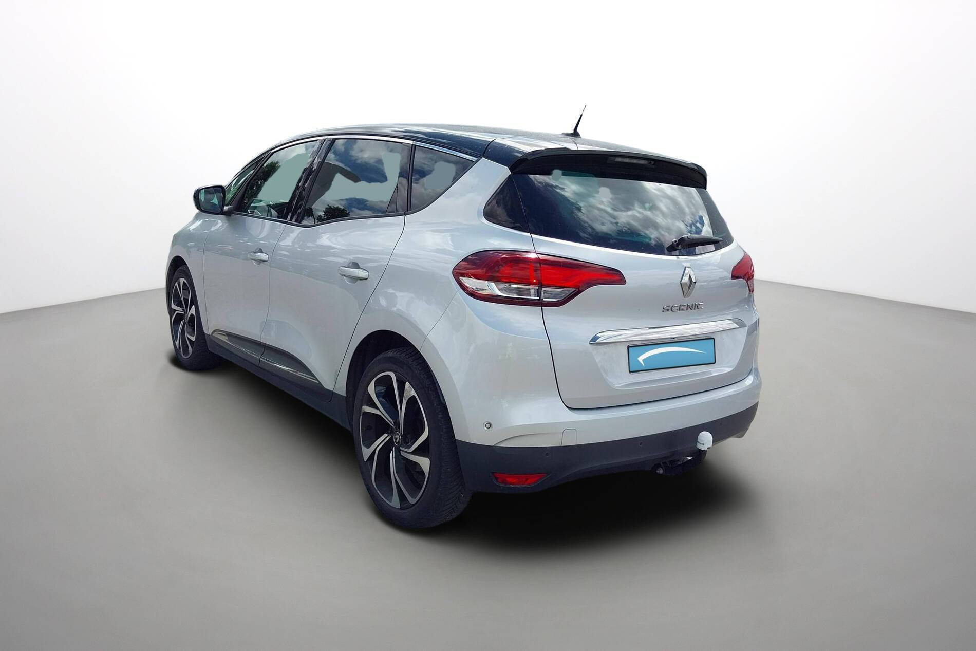 Vente en ligne Renault Scenic 4 Scenic TCe 140 FAP au prix de 11 990 €