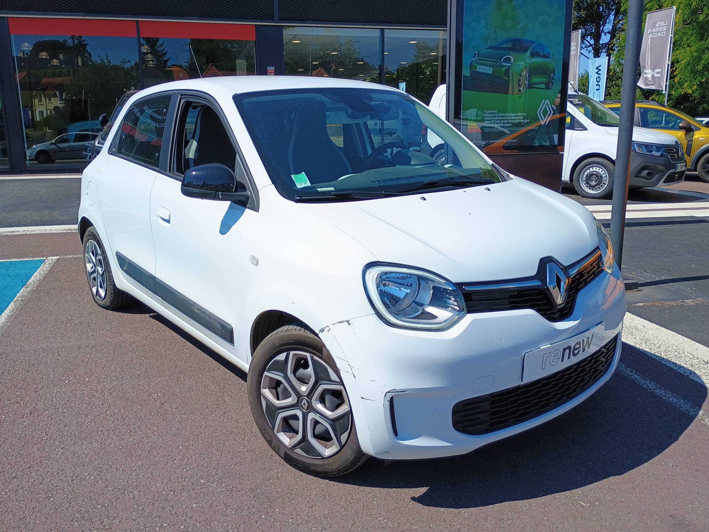 Vente en ligne Renault Twingo 3  SCe 65 au prix de 12 990 €