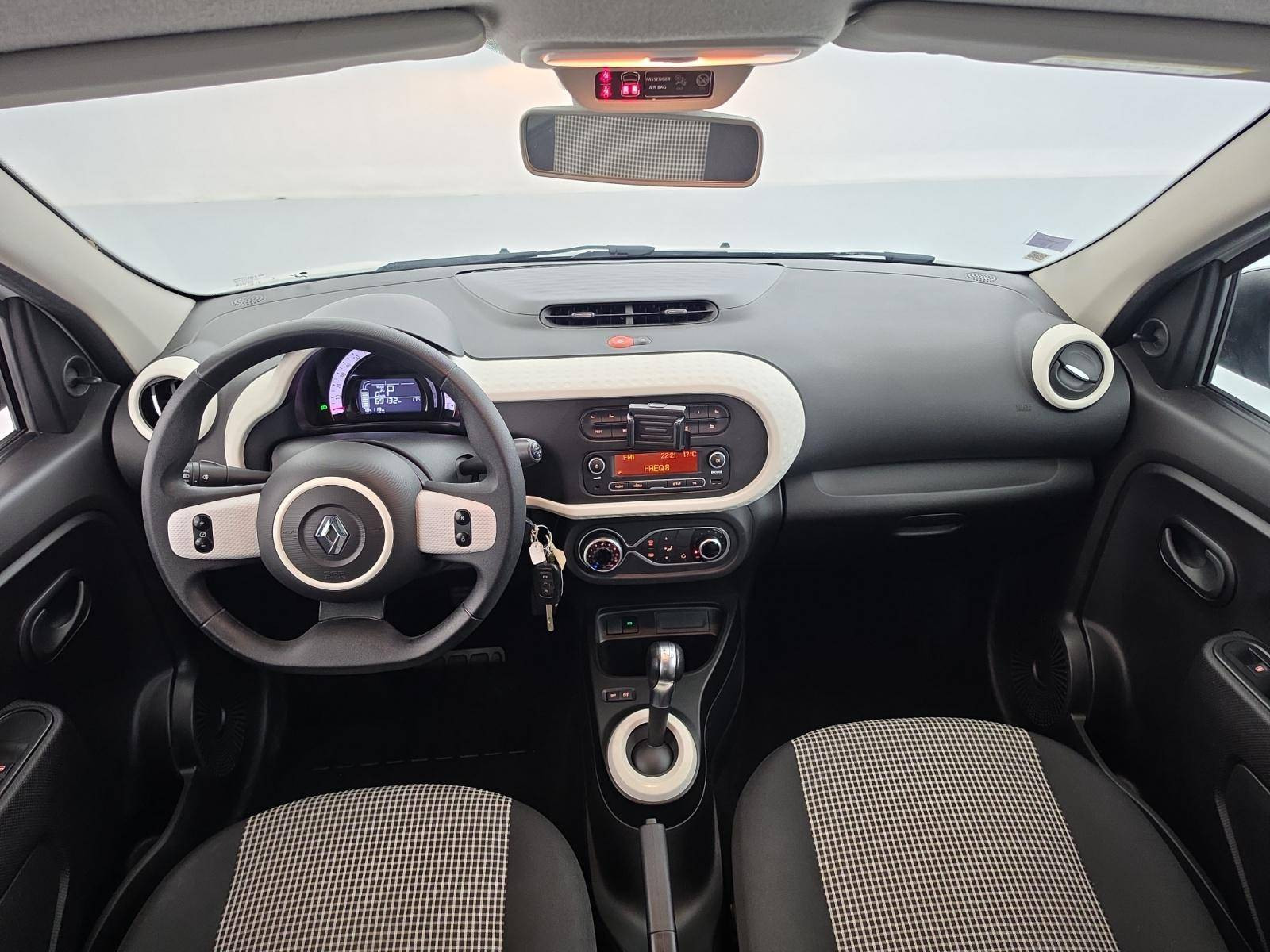 Vente en ligne Renault Twingo Electrique Twingo III E-Tech au prix de 11 390 €
