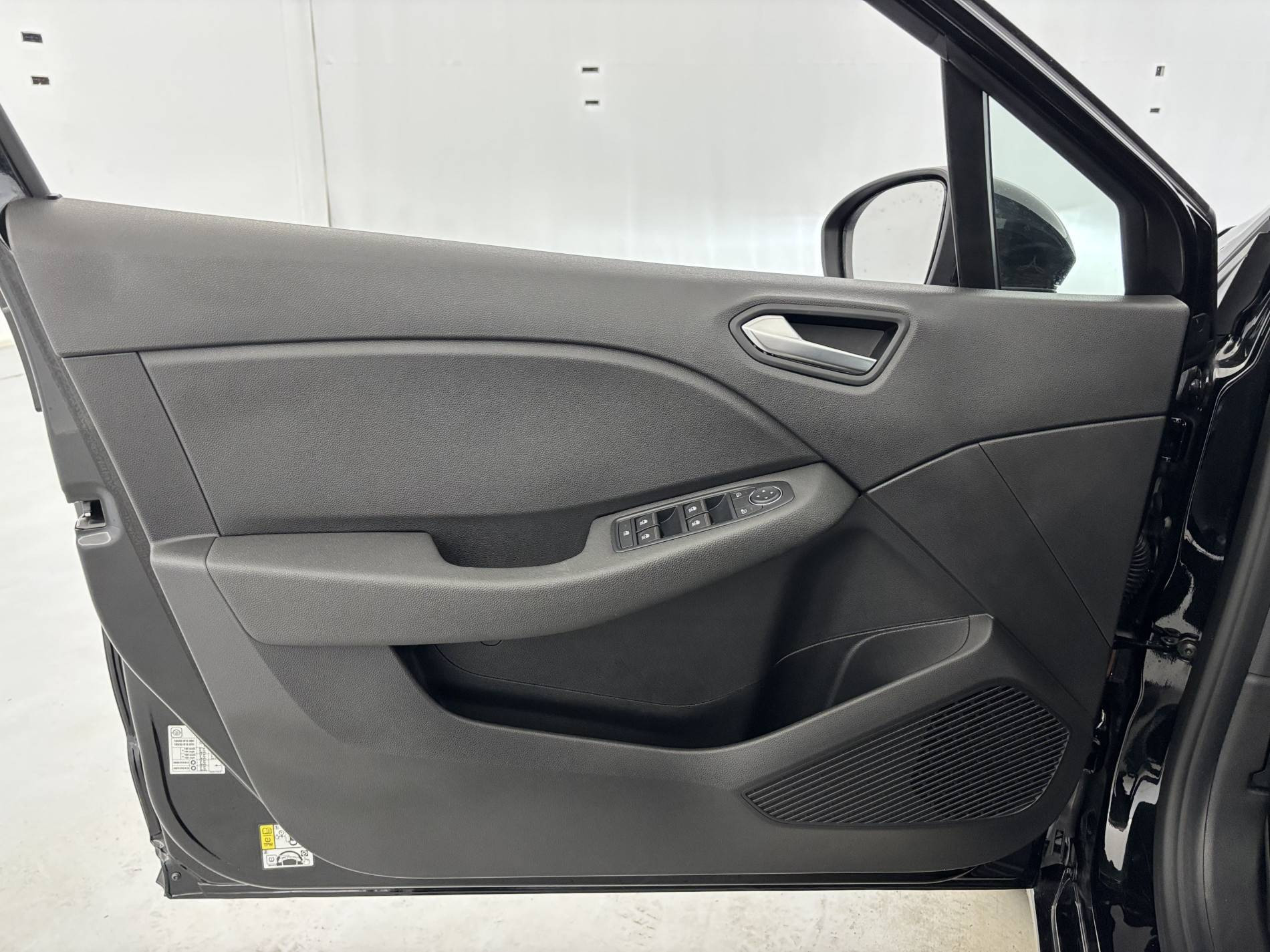 Vente en ligne Renault Clio 5 Clio Blue dCi 100 ch GSR2 au prix de 18 340 €