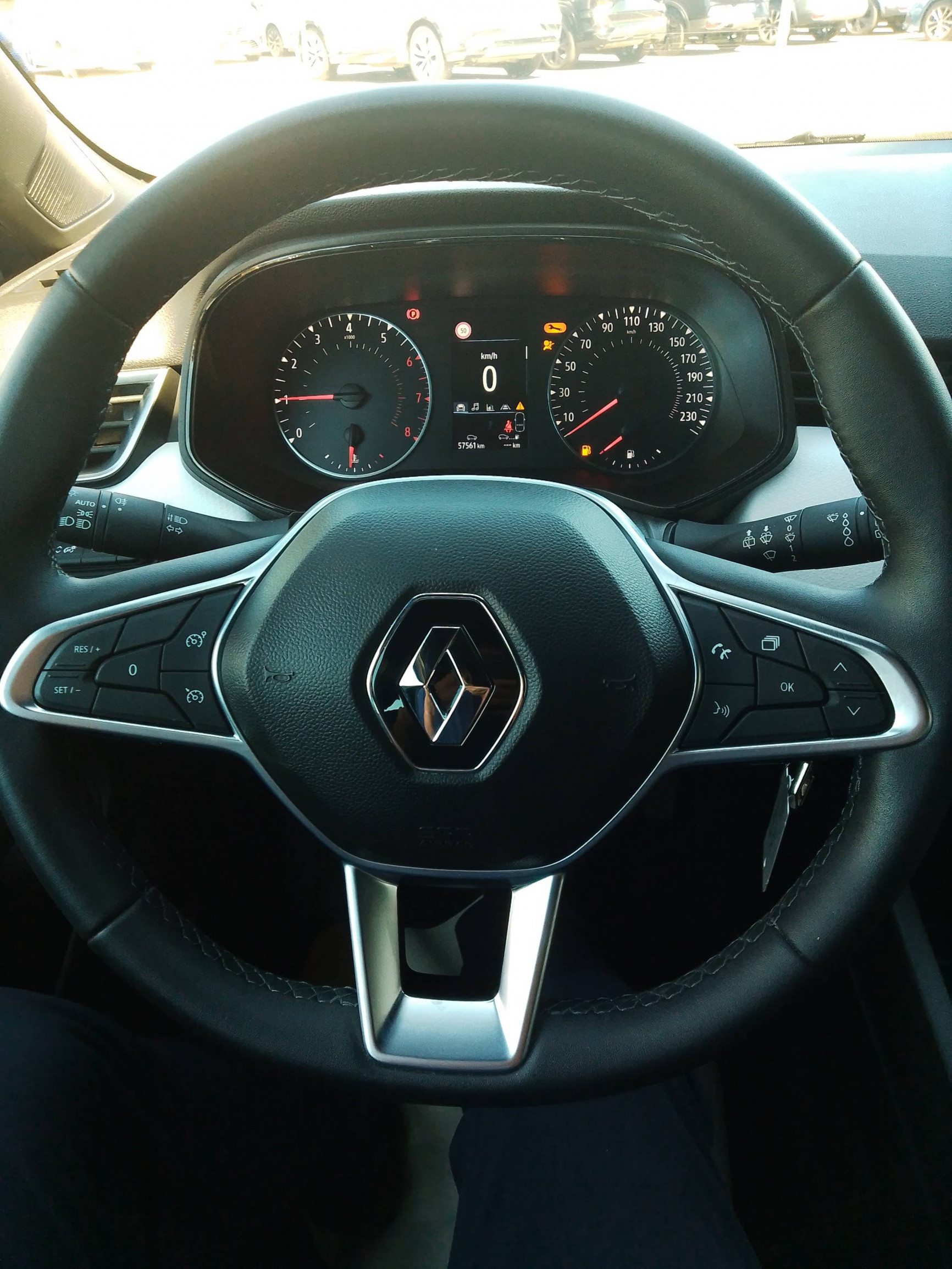 Vente en ligne Renault Clio 5 Clio TCe 90 - 21N au prix de 12 990 €