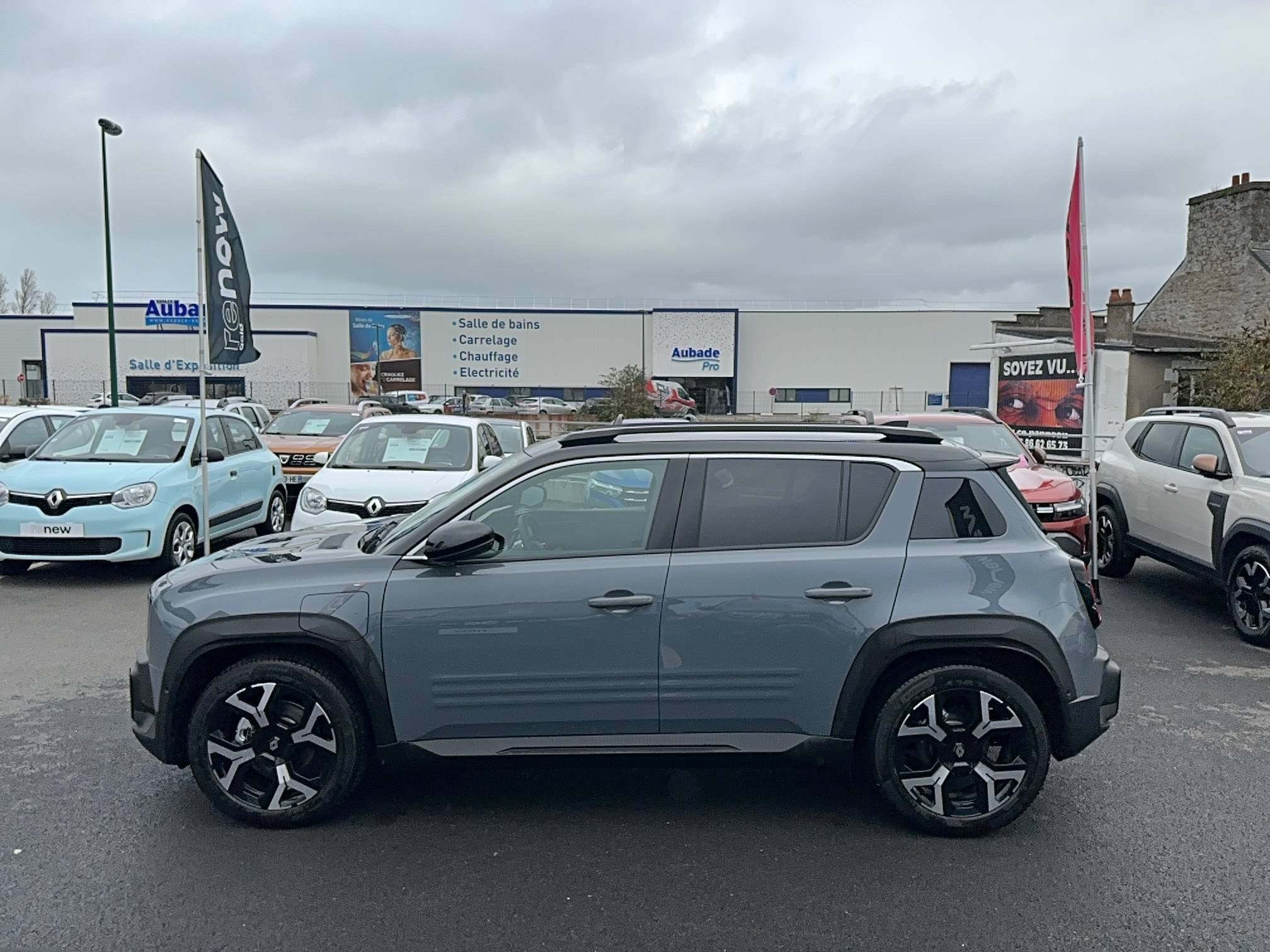 Vente en ligne Renault R4 E-Tech  150 ch autonomie confort au prix de 32 290 €