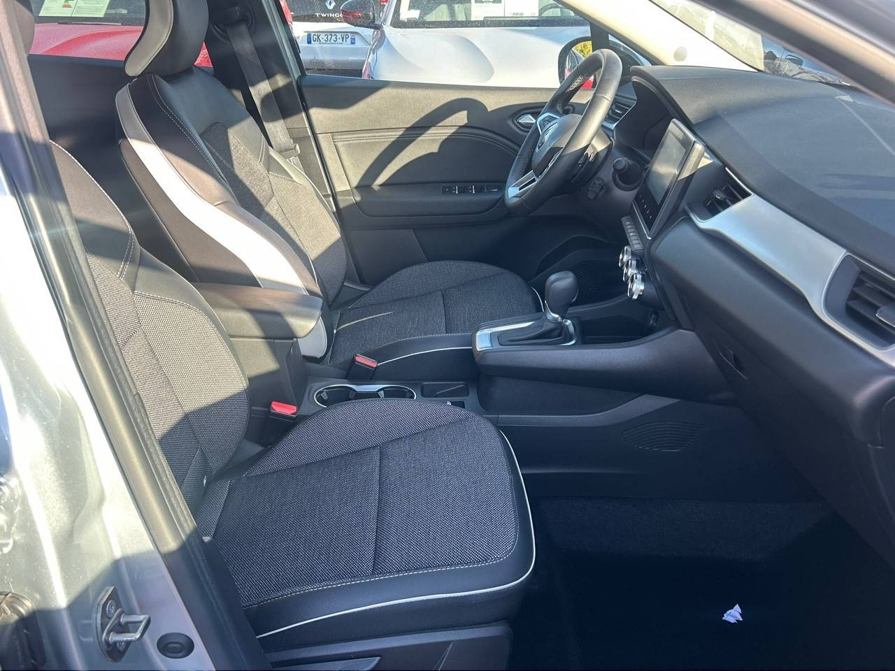 Vente en ligne Renault Captur  mild hybrid 160 EDC au prix de 18 890 €