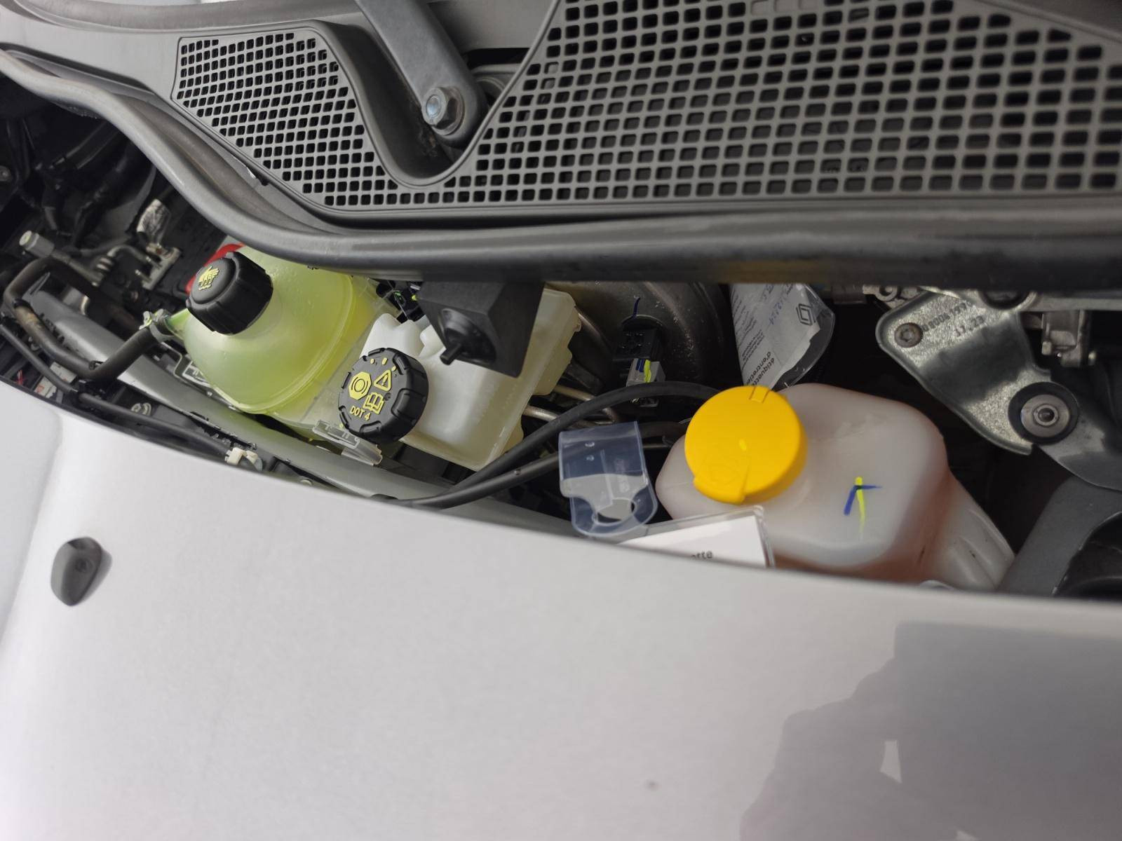 Vente en ligne Renault Twingo Electrique Twingo III E-Tech au prix de 12 990 €
